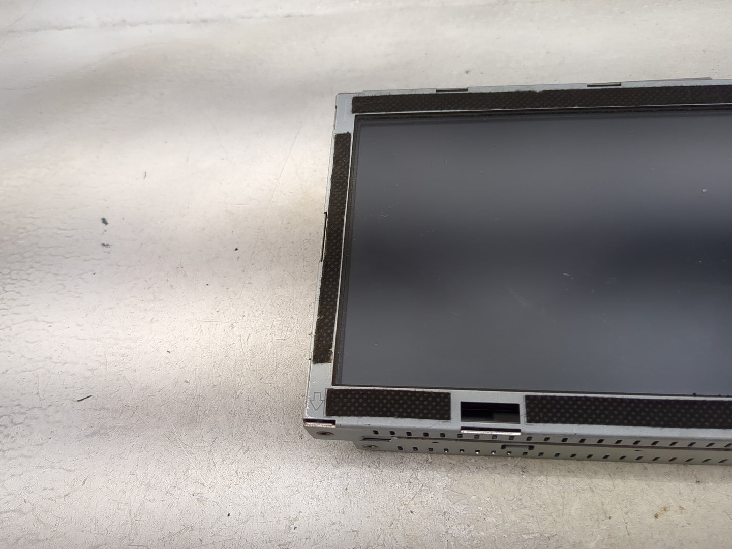 2017-2019 Kia Cadenza Information Display Screen 1494782 - Oemusedautoparts1.com