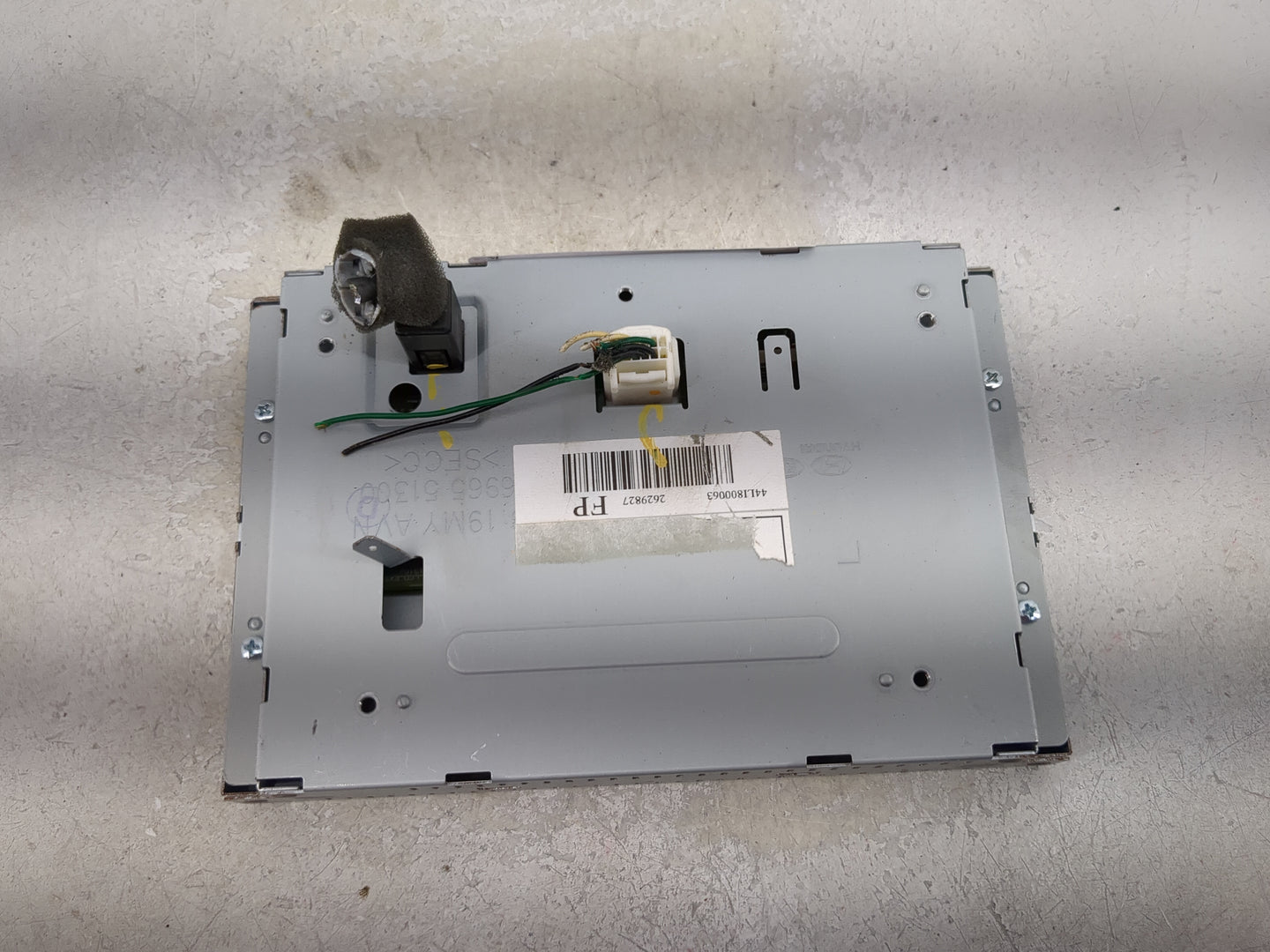 2017-2019 Kia Cadenza Information Display Screen 1494782 - Oemusedautoparts1.com