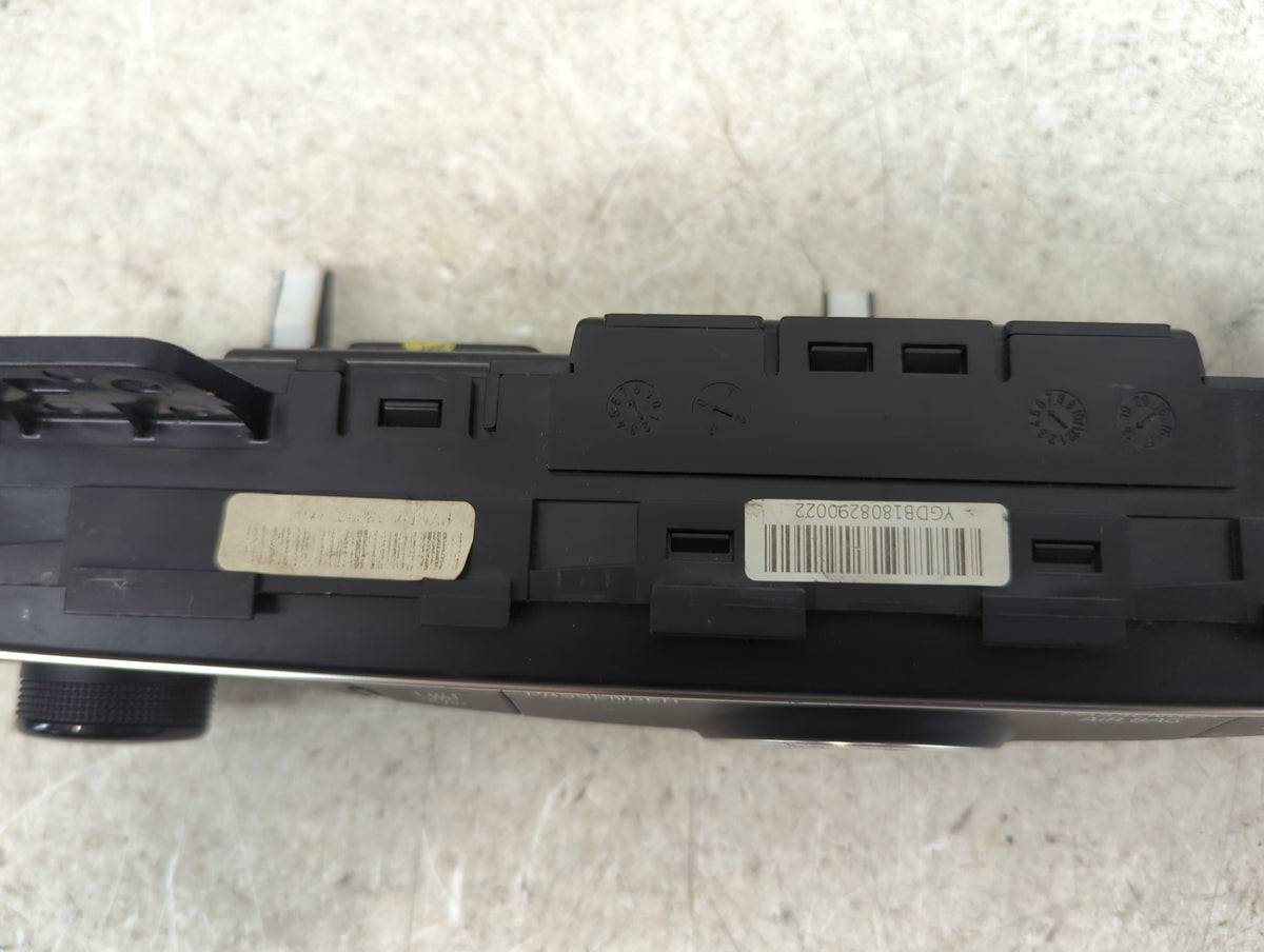 2017-2019 Kia Cadenza Climate Control Module Temperature AC/Heater Replacement P/N:97250-F6700 97250-F6XXX Fits OEM Used Aut