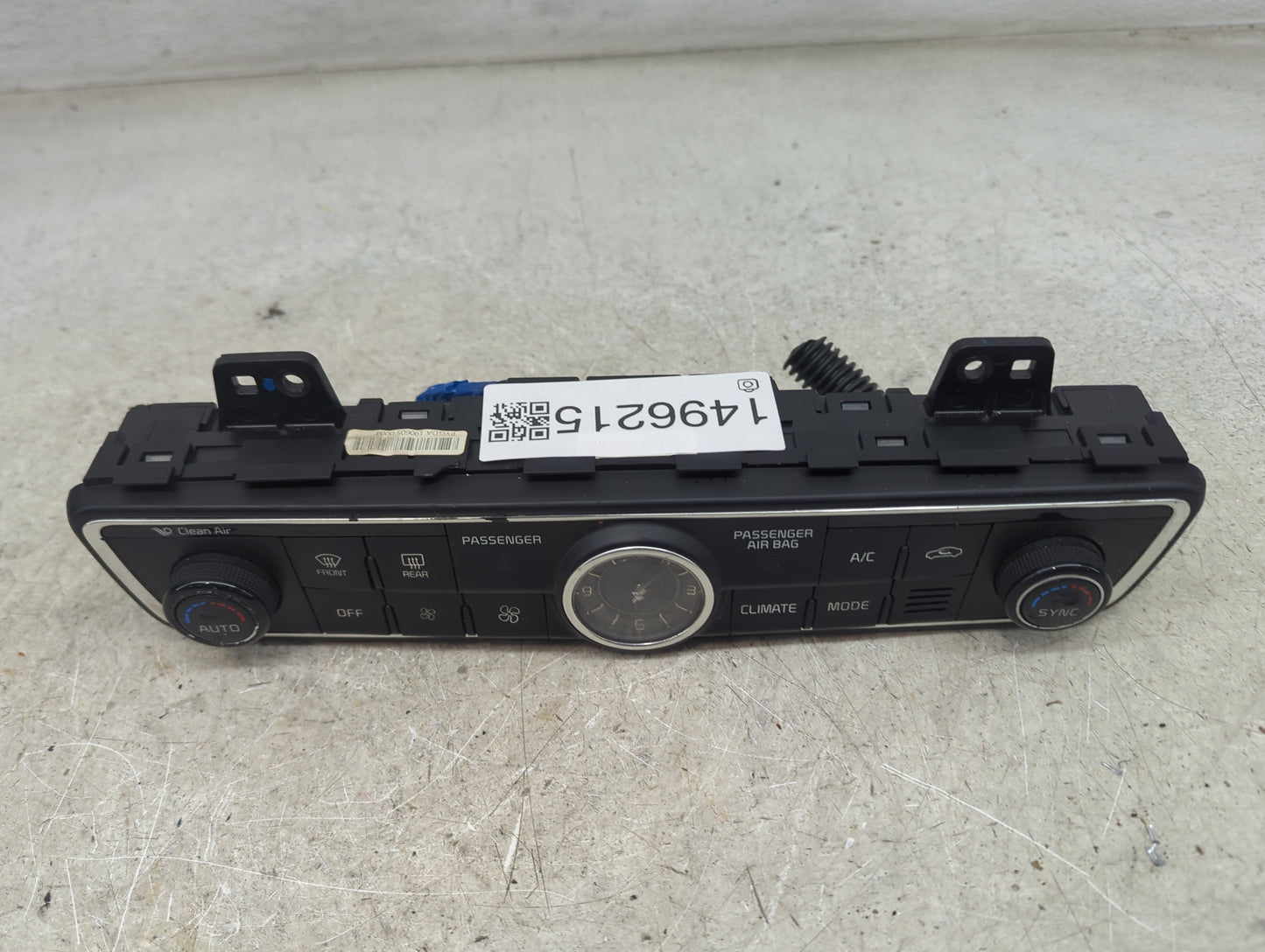 2017-2019 Kia Cadenza Climate Control Module Temperature AC/Heater Replacement P/N:97250-F6880 YG02 DB CKJ Fits OEM Used Aut
