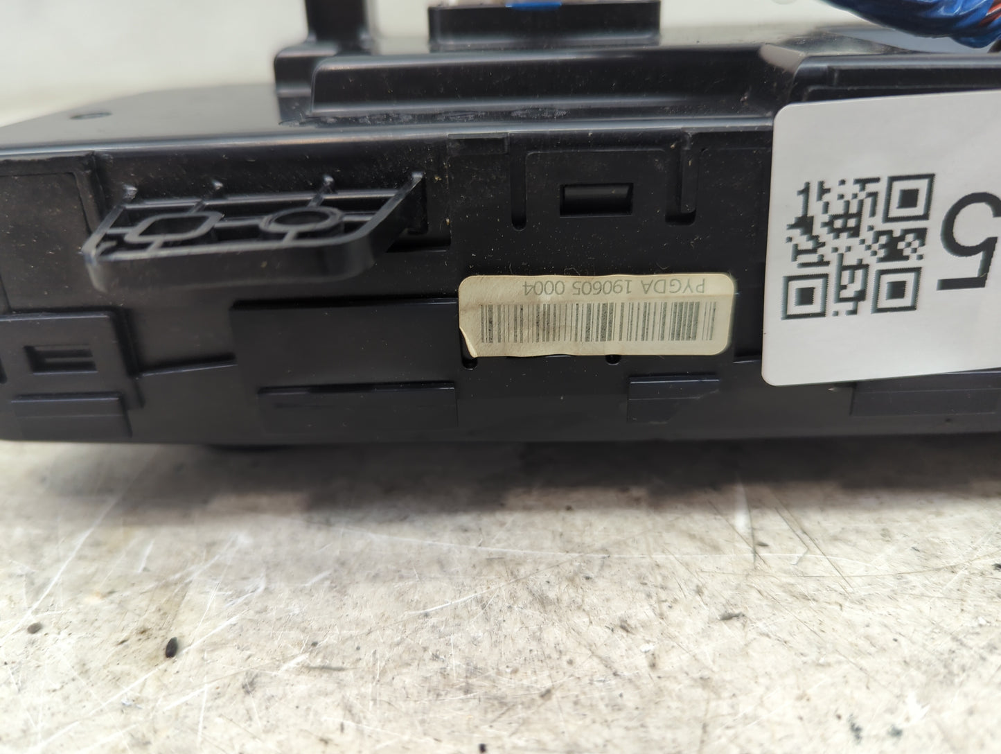 2017-2019 Kia Cadenza Climate Control Module Temperature AC/Heater Replacement P/N:97250-F6880 YG02 DB CKJ Fits OEM Used Aut