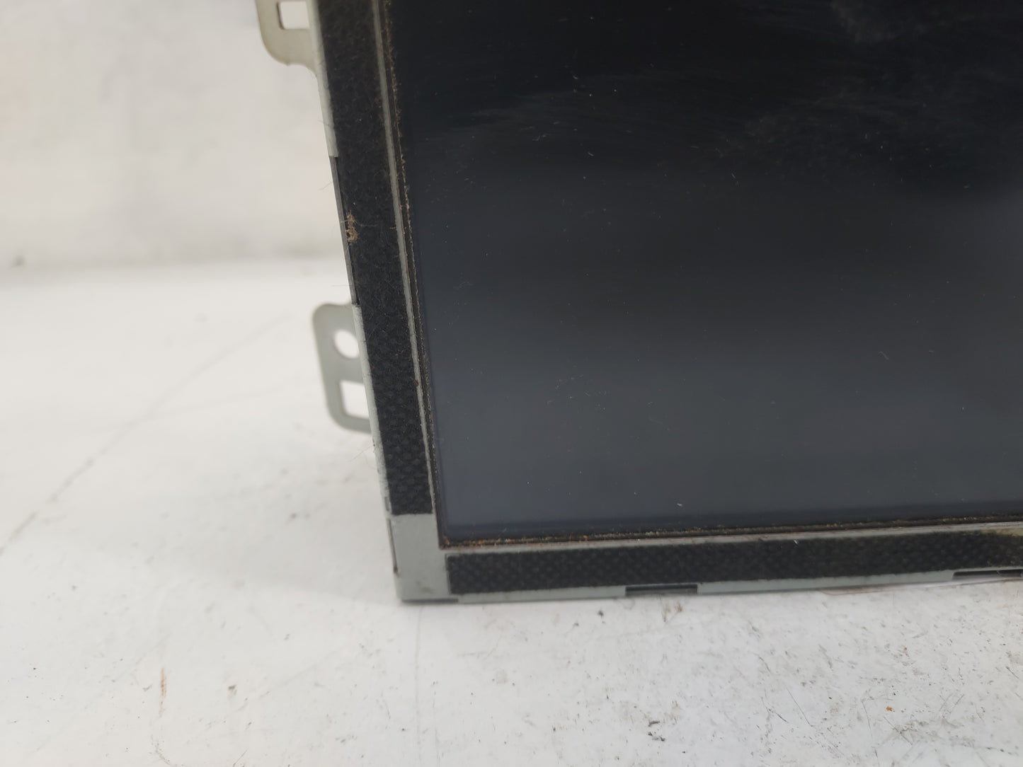 2019-2019 Kia Cadenza Information Display Screen - Oemusedautoparts1.com
