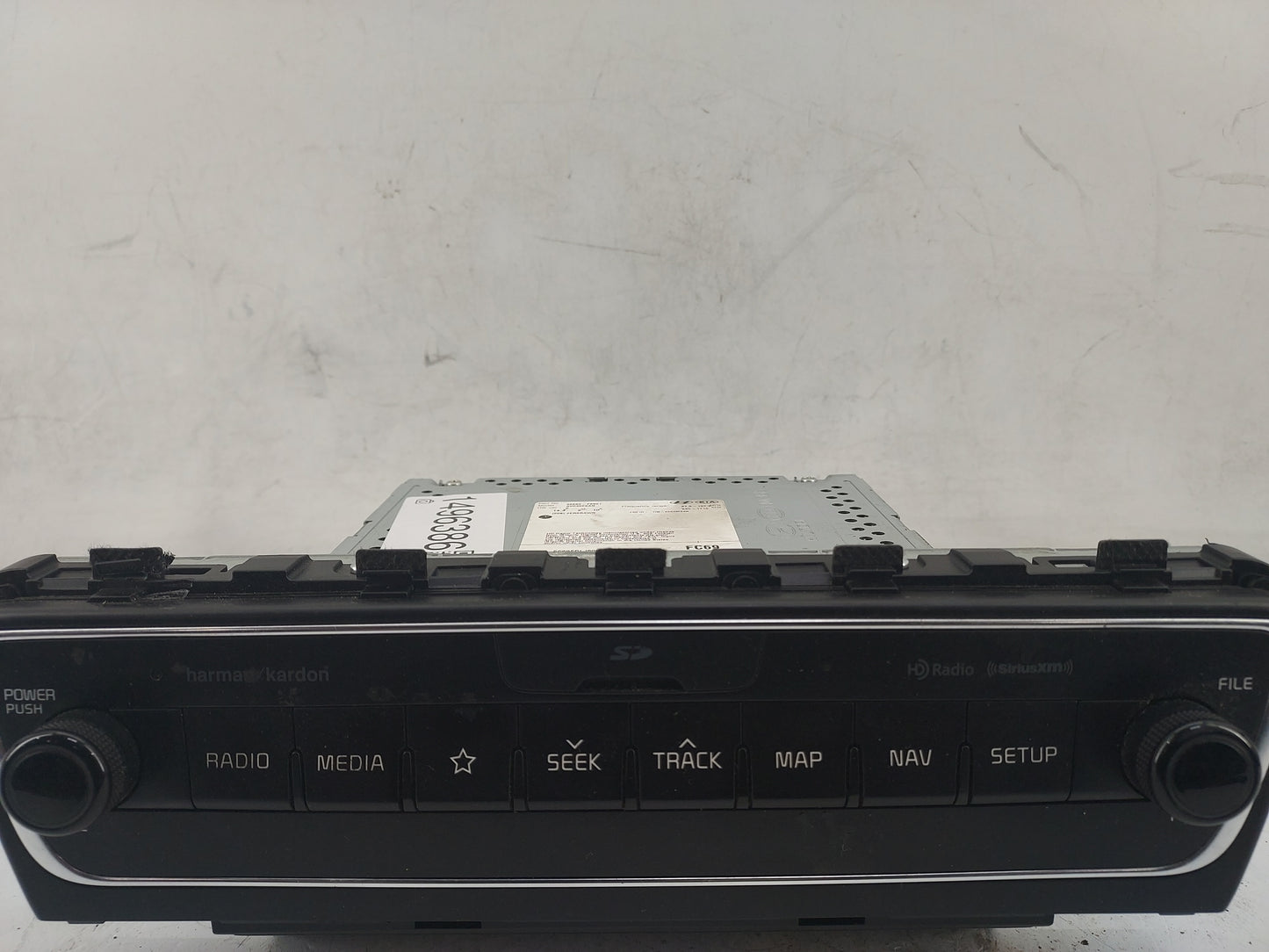 2019 Kia Cadenza Radio AM FM Cd Player Receiver Replacement P/N:96560-F6901 AVC40F6AN, TQ8-AVC40F6AN Fits OEM Used Auto Part