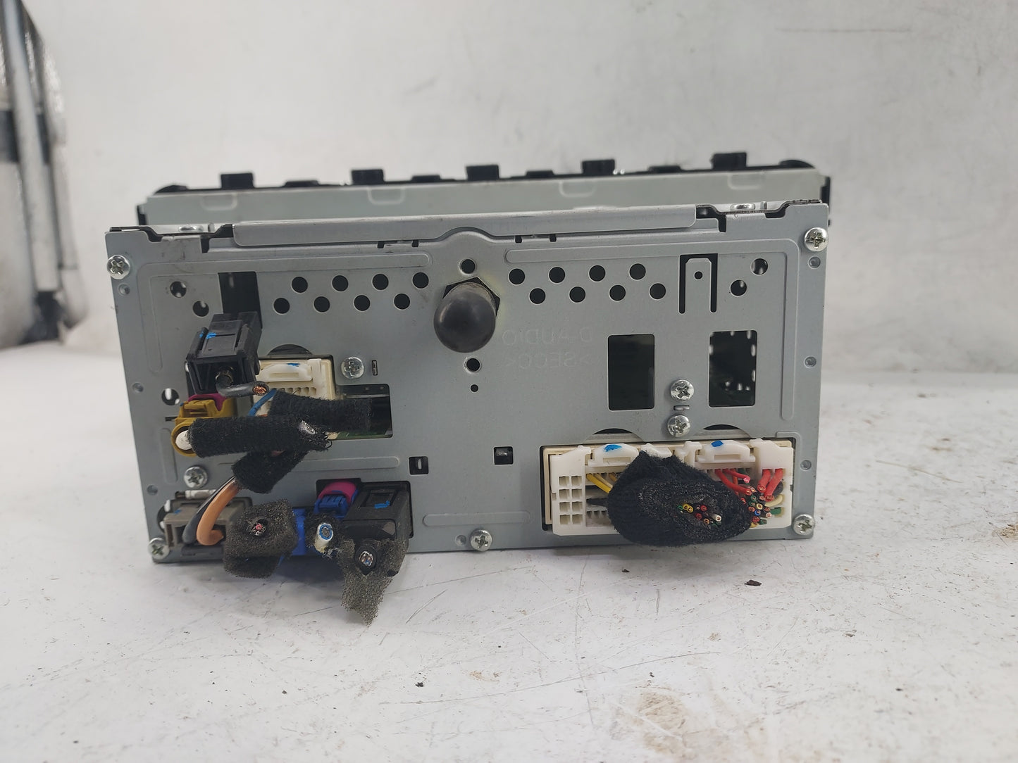 2019 Kia Cadenza Radio AM FM Cd Player Receiver Replacement P/N:96560-F6901 AVC40F6AN, TQ8-AVC40F6AN Fits OEM Used Auto Part