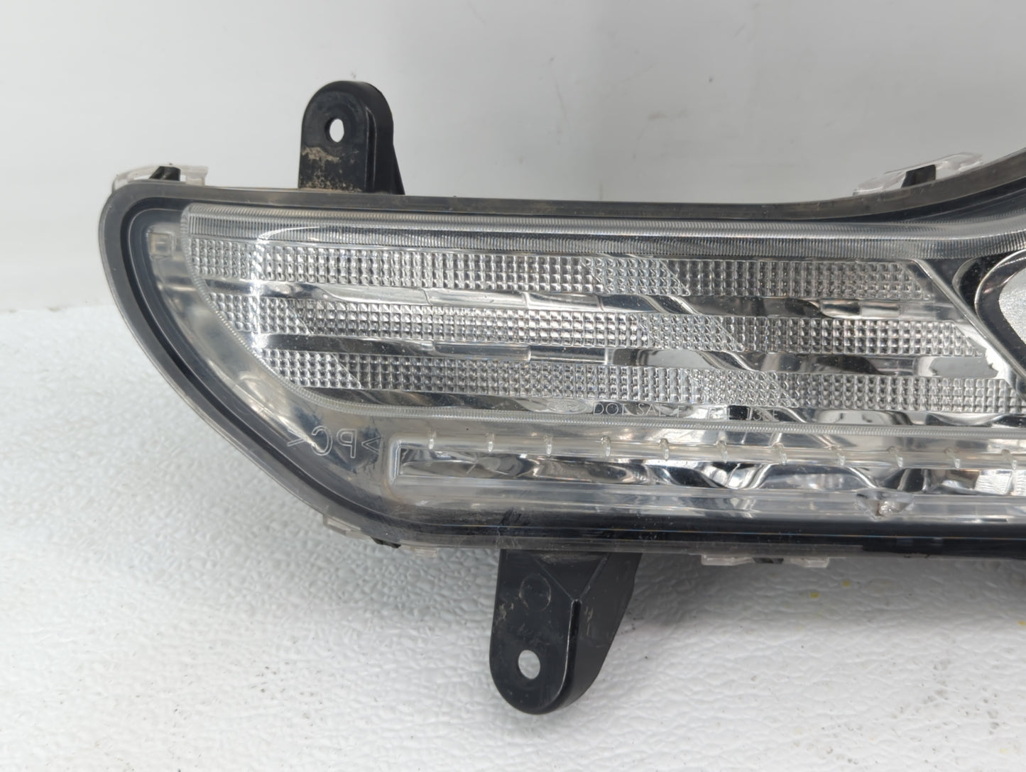 Kia Cadenza Passenger Right Oem Head Light Headlight Lamp - Oemusedautoparts1.com