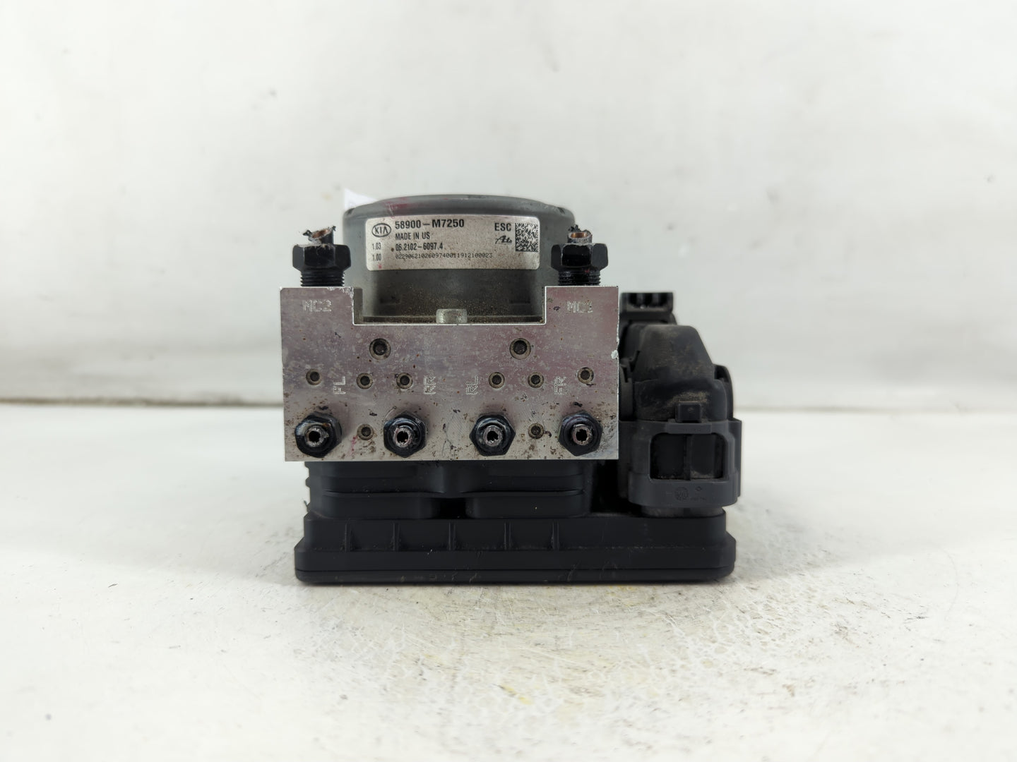 2019-2021 Kia Forte ABS Pump Control Module Replacement P/N:58900-M7250 Fits Fits 2019 2020 2021 OEM Used Auto Parts - Oemus