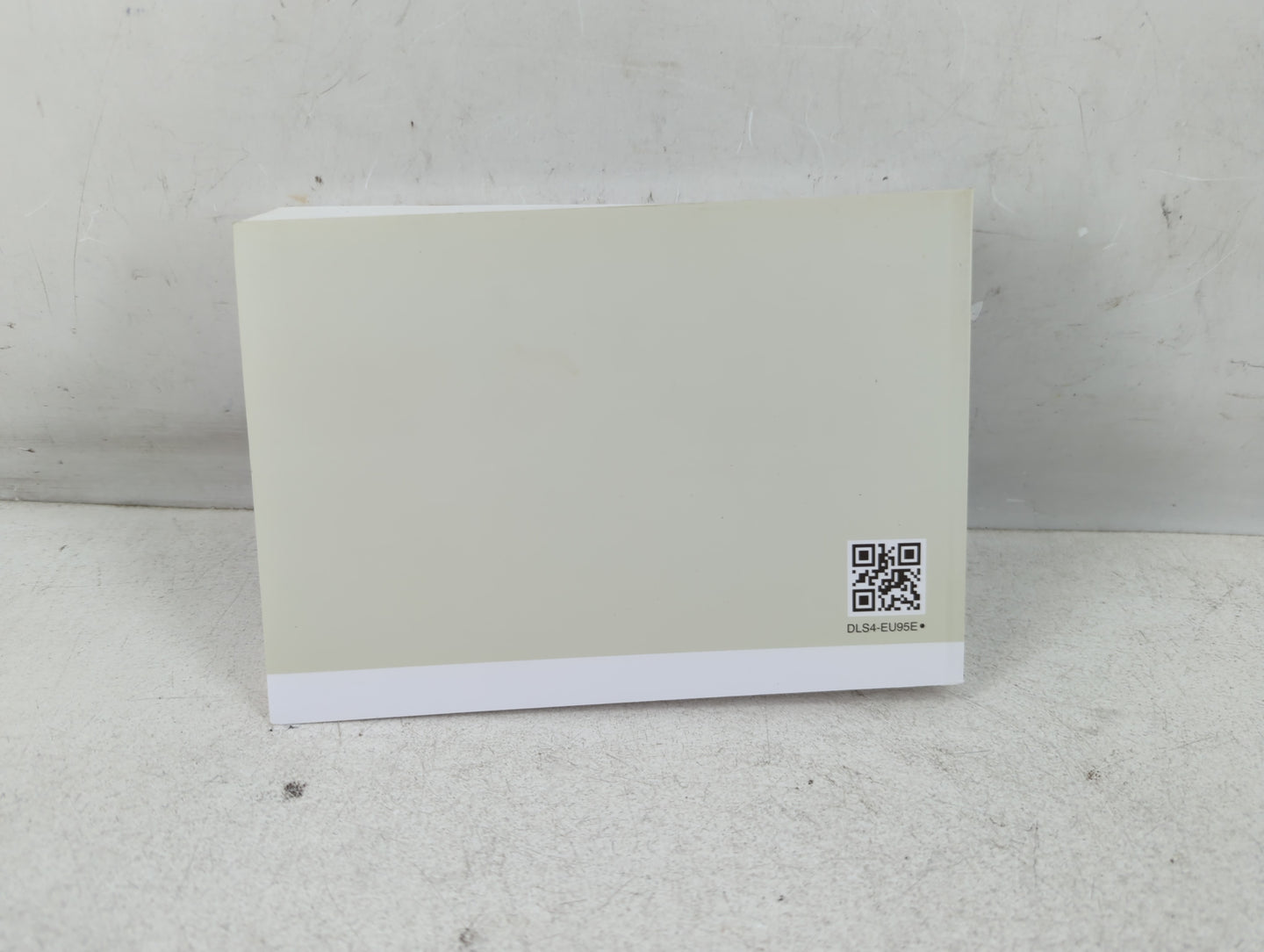 2019 Kia Forte Owners Manual Book Guide P/N:DLS4-EU95E OEM Used Auto Parts - Oemusedautoparts1.com