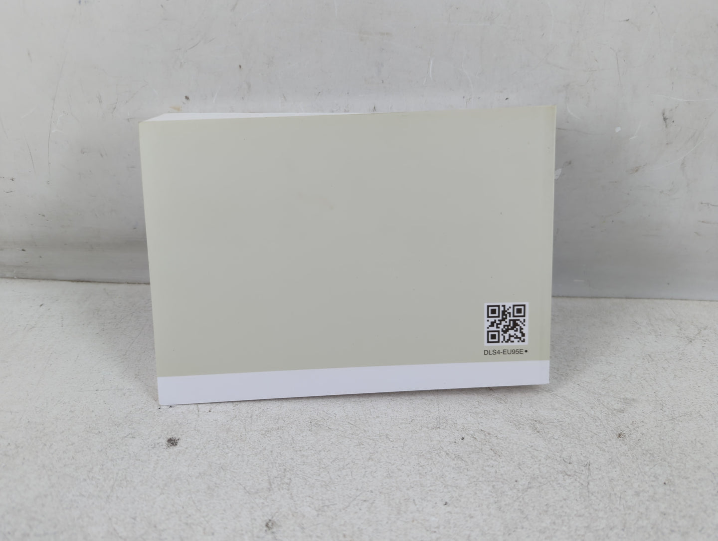 2019 Kia Forte Owners Manual Book Guide P/N:DLS4-EU95E OEM Used Auto Parts - Oemusedautoparts1.com