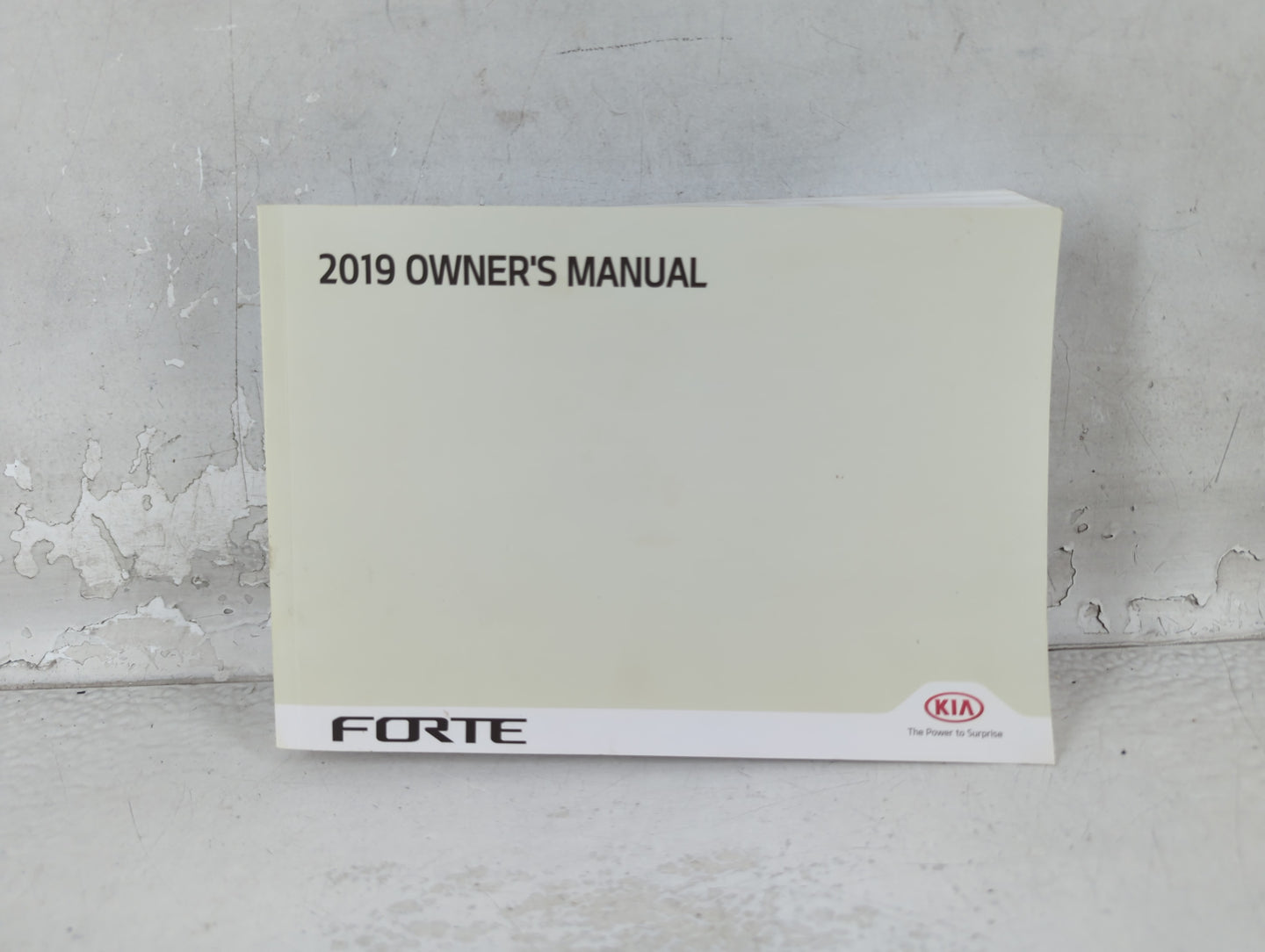 2019 Kia Forte Owners Manual Book Guide P/N:DLS4-EU93E OEM Used Auto Parts - Oemusedautoparts1.com