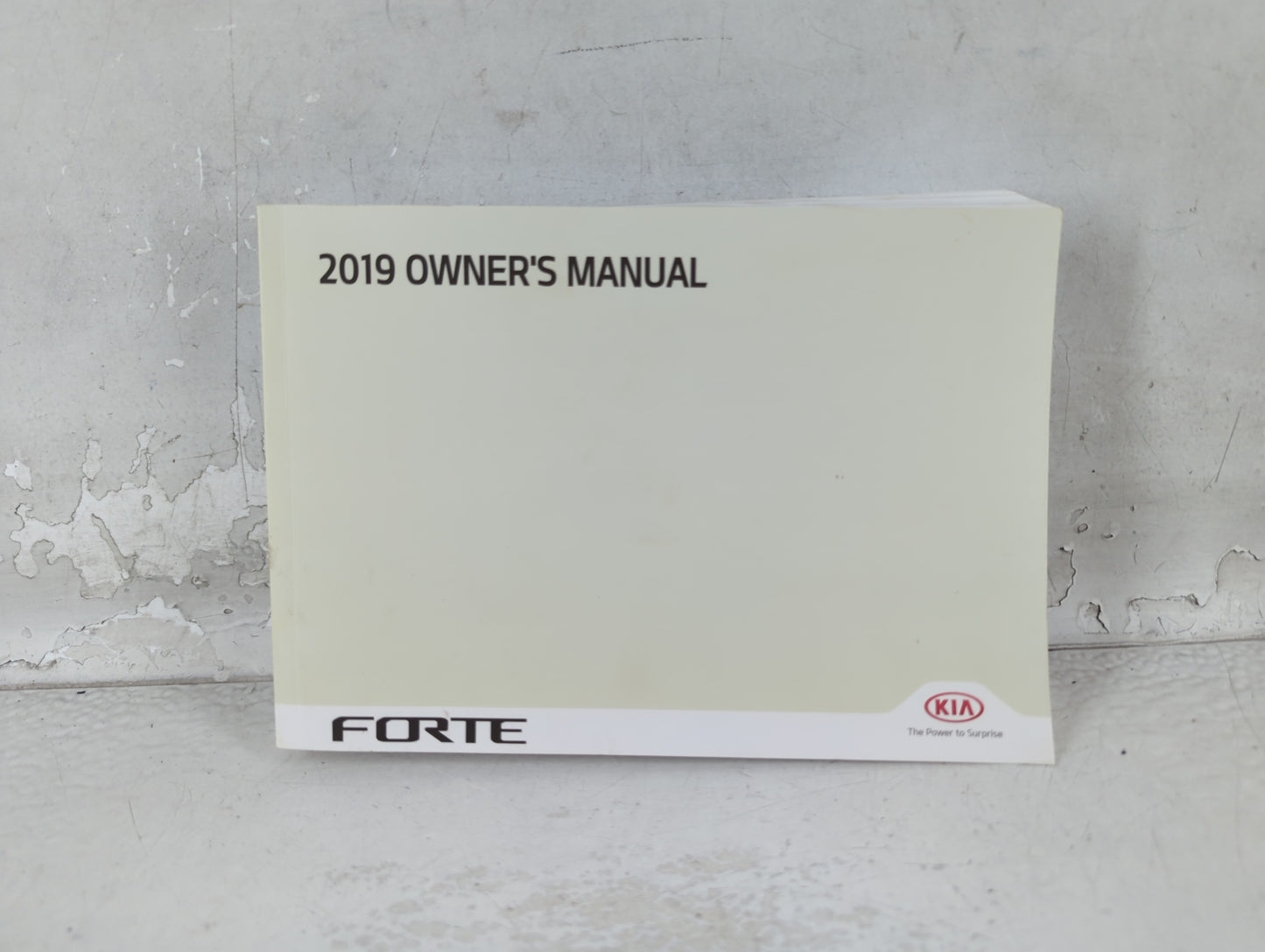 2019 Kia Forte Owners Manual Book Guide P/N:DLS4-EU93E OEM Used Auto Parts - Oemusedautoparts1.com