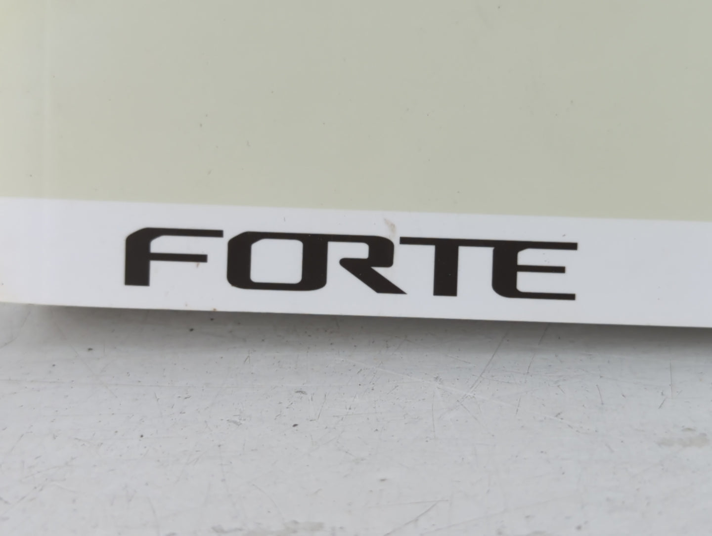 2019 Kia Forte Owners Manual Book Guide P/N:DLS4-EU93E OEM Used Auto Parts - Oemusedautoparts1.com