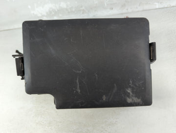 2019-2020 Kia Forte Fusebox Fuse Box Panel Relay Module P/N:91431 M7051 Fits Fits 2019 2020 OEM Used Auto Parts - Oemusedaut