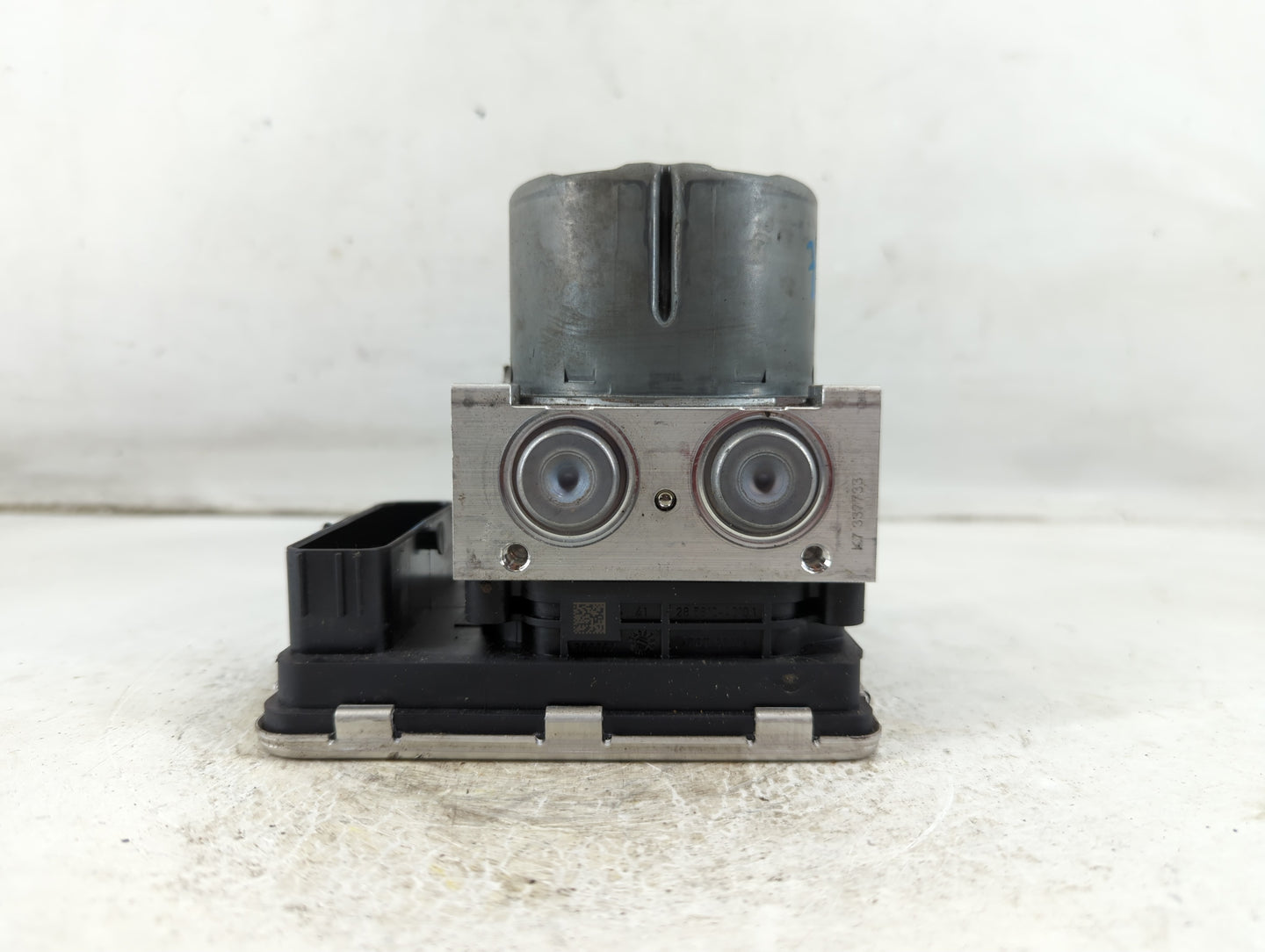 2019-2021 Kia Forte ABS Pump Control Module Replacement P/N:ESC KF62 Fits Fits 2019 2020 2021 OEM Used Auto Parts - Oemuseda