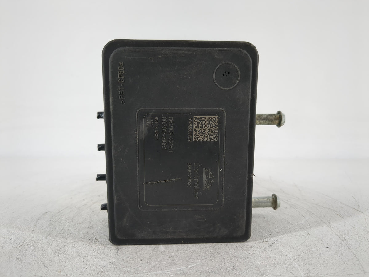 2019-2021 Kia Forte Anti-Lock Brake ABS Pump Module Actuator OEM P/N:58900-M7250 Fits Fits 2019 2020 2021 OEM Used Auto Part