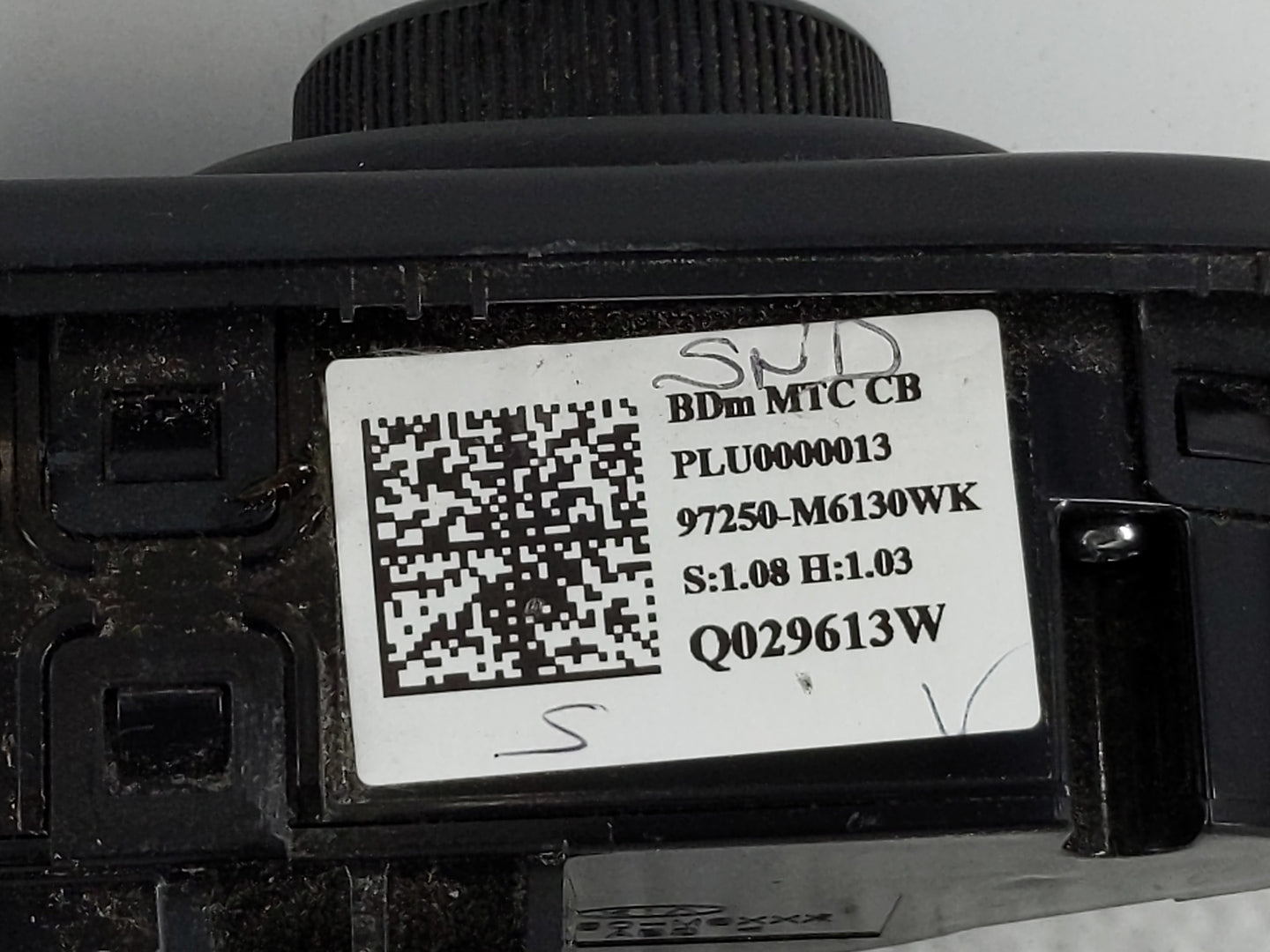 2019-2021 Kia Forte Climate Control Module Temperature AC/Heater Replacement P/N:97250-M6130WK Fits Fits 2019 2020 2021 OEM 