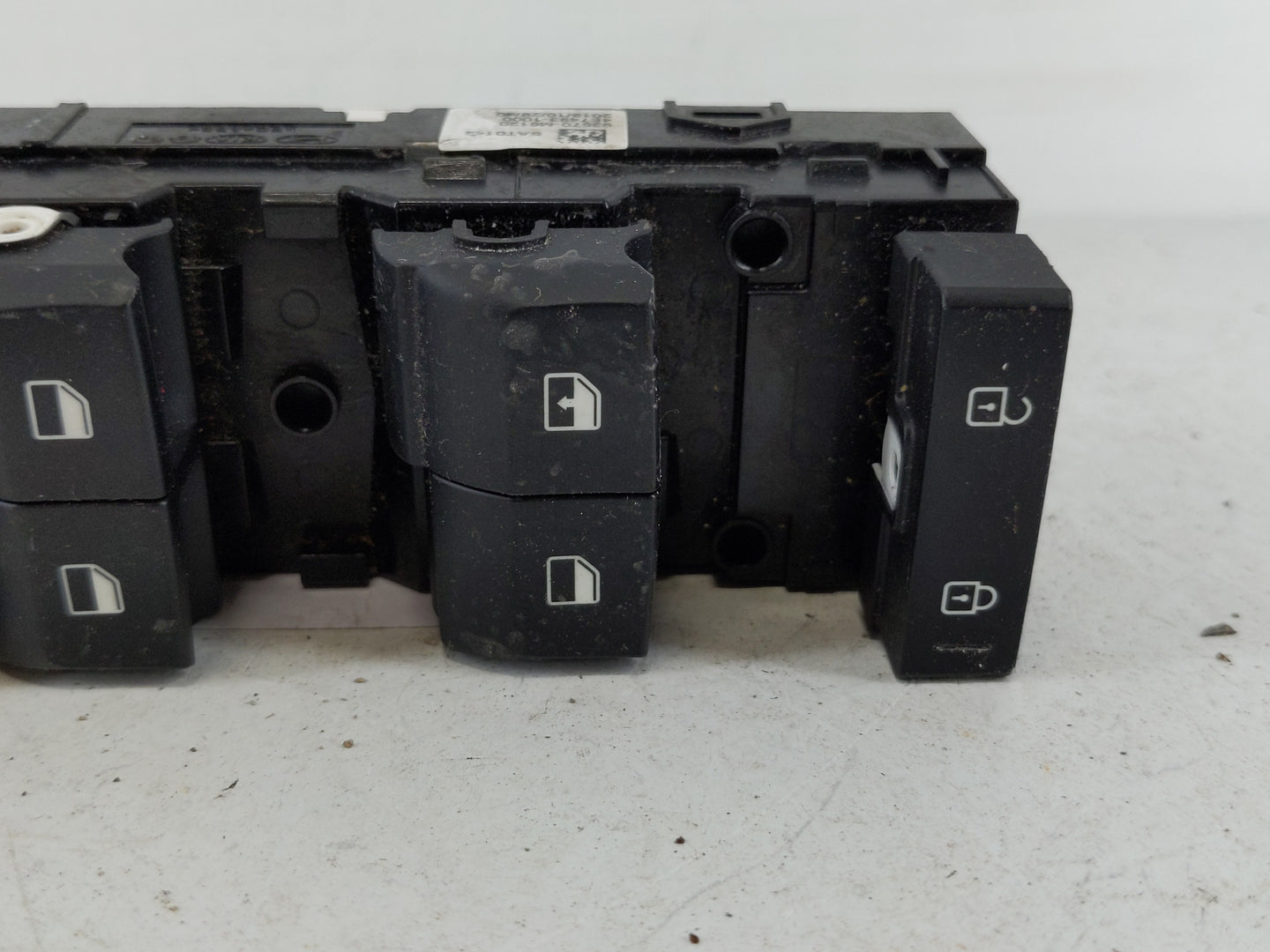 2019 Kia Forte Master Power Window Switch Replacement Driver Side Left P/N:93570-M5120 Fits OEM Used Auto Parts - Oemusedaut