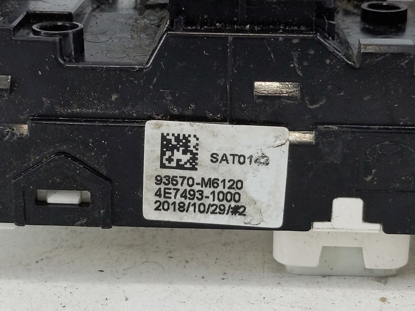 2019 Kia Forte Master Power Window Switch Replacement Driver Side Left P/N:93570-M5120 Fits OEM Used Auto Parts - Oemusedaut