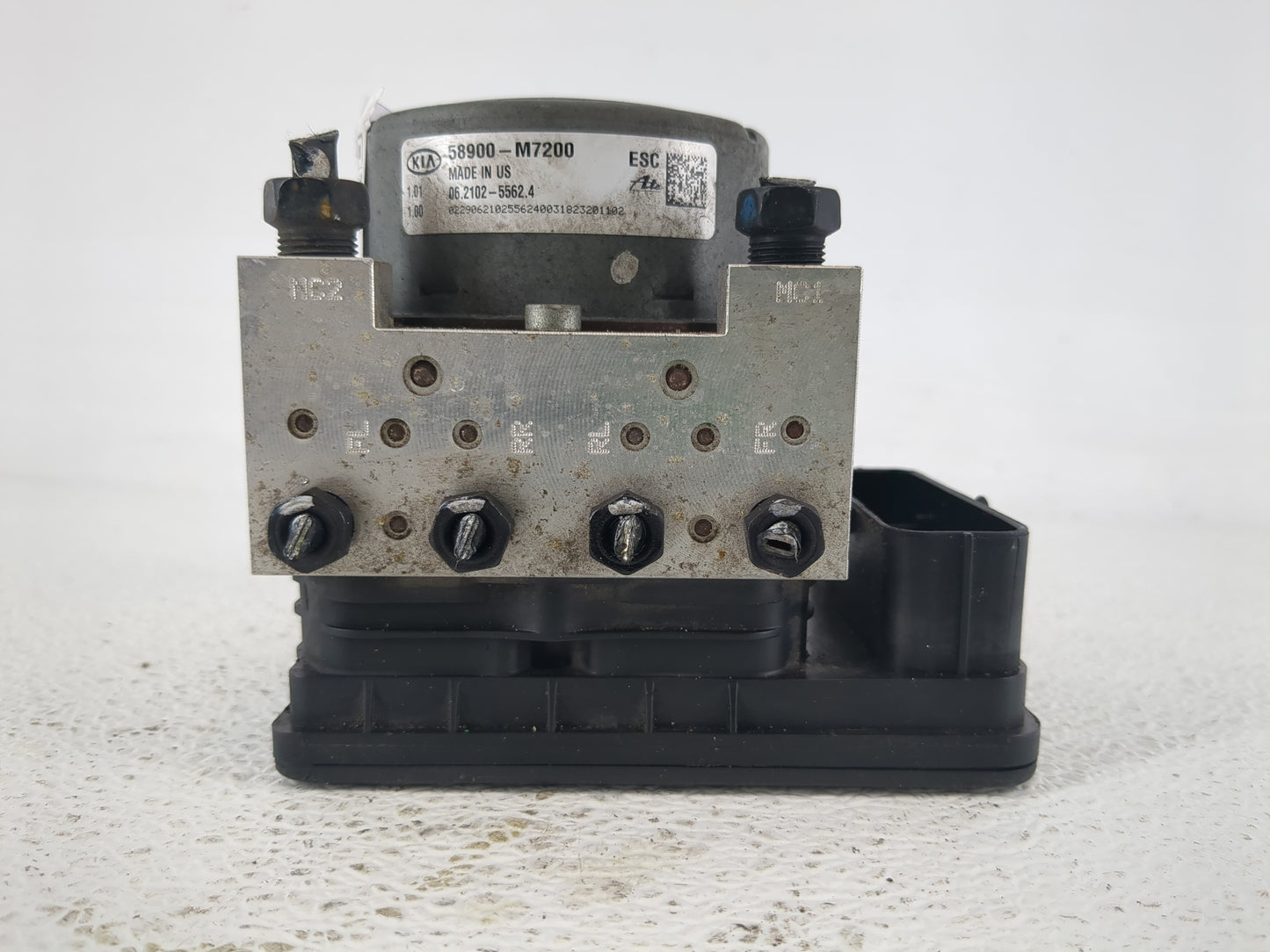 2019-2021 Kia Forte ABS Pump Control Module Replacement P/N:58900-M7200 Fits Fits 2019 2020 2021 OEM Used Auto Parts - Oemus