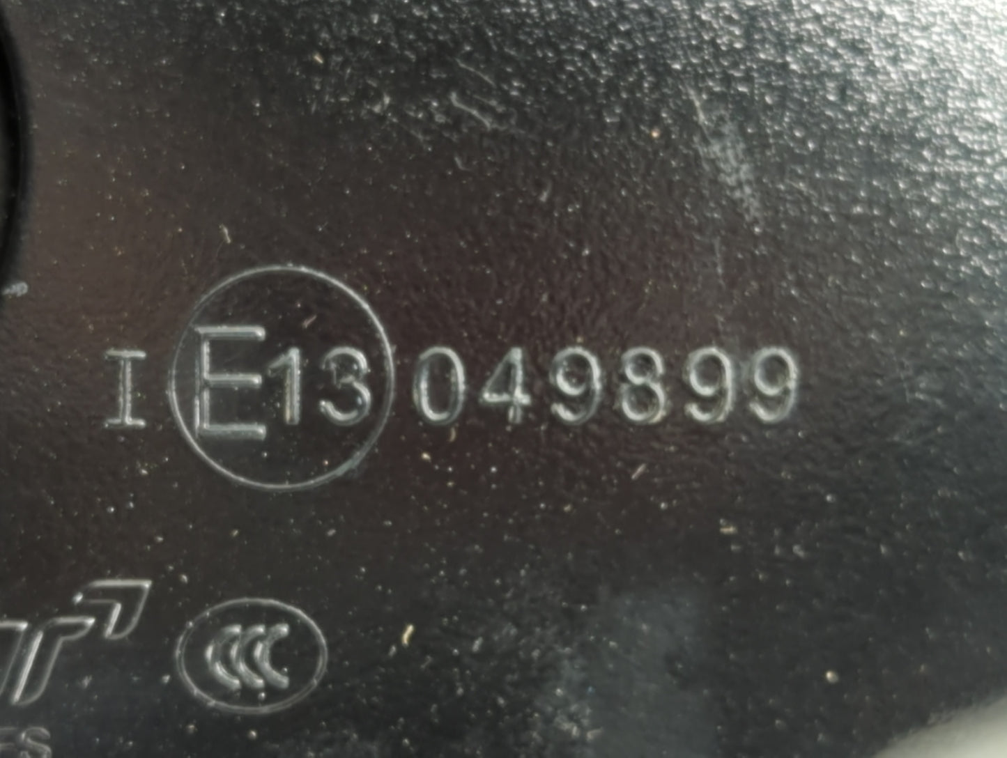 2010-2019 Kia Forte Interior Rear View Mirror Replacement OEM P/N:E13049899 Fits OEM Used Auto Parts - Oemusedautoparts1.com