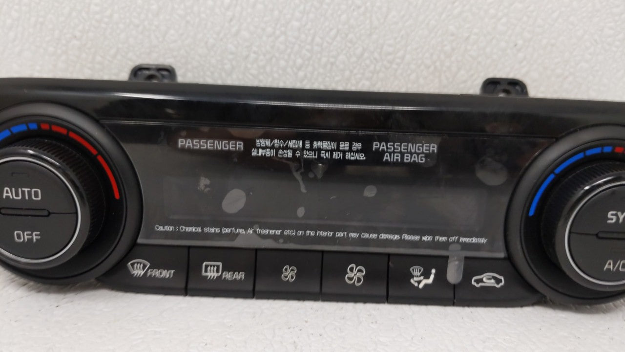 2019-2021 Kia Forte Climate Control Module Temperature AC/Heater Replacement P/N:97250-M631DWK Fits Fits 2019 2020 2021 OEM 