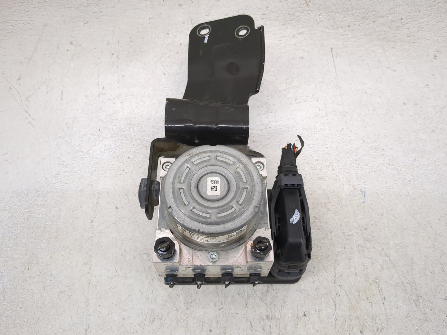 2019 Kia Forte ABS Pump Control Module Replacement P/N:58900-M7200 Fits OEM Used Auto Parts - Oemusedautoparts1.com