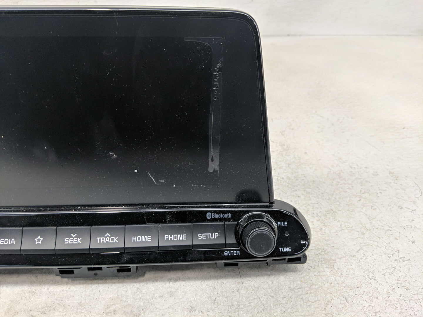 2019-2021 Kia Forte Radio AM FM Cd Player Receiver Replacement P/N:96160M7070WK Fits Fits 2019 2020 2021 OEM Used Auto Parts