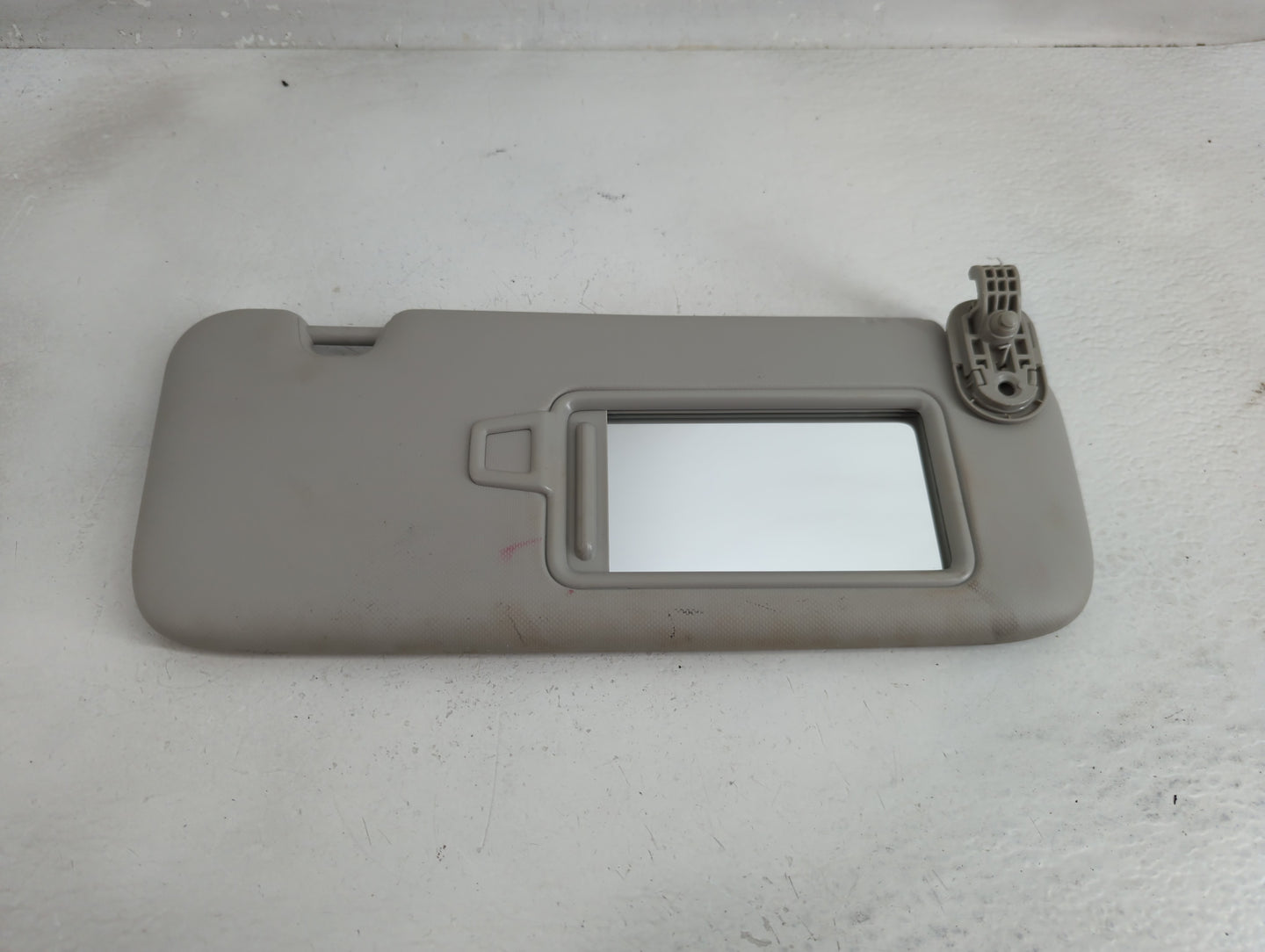 2019-2021 Kia Forte Sun Visor Shade Replacement Passenger Right Mirror Fits Fits 2019 2020 2021 OEM Used Auto Parts - Oemuse