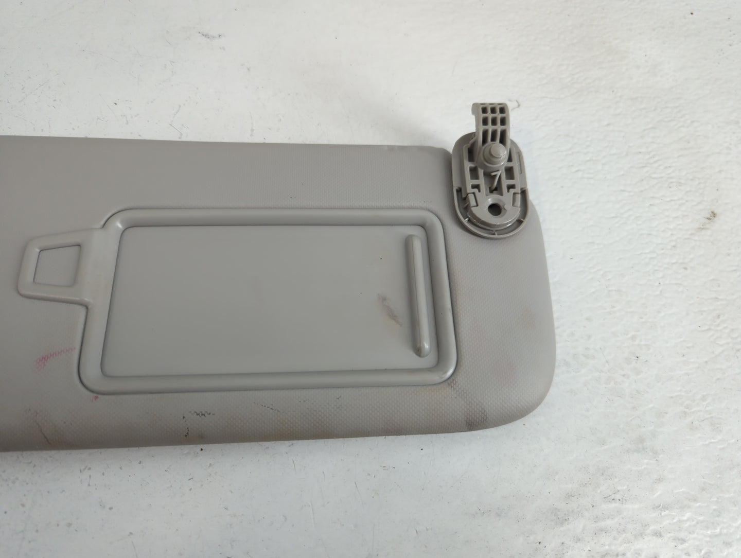 2019-2021 Kia Forte Sun Visor Shade Replacement Passenger Right Mirror Fits Fits 2019 2020 2021 OEM Used Auto Parts - Oemuse
