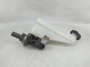 compare product 2019-2022 Kia Forte Brake Master Cylinder 1312488