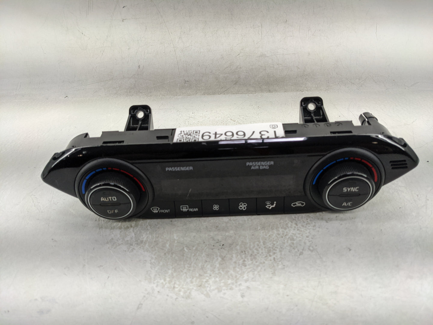 2019-2021 Kia Forte Climate Control Module Temperature AC/Heater Replacement P/N:97250-M6310WK 97250-3MXXX Fits OEM Used Aut