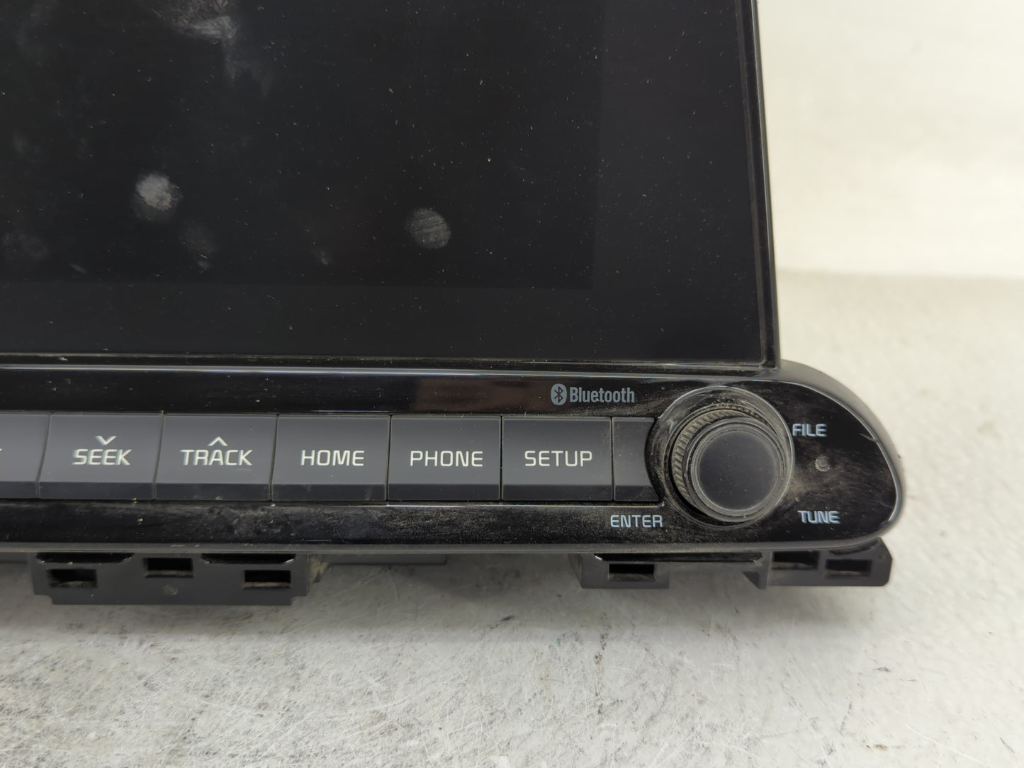 2019-2021 Kia Forte Radio AM FM Cd Player Receiver Replacement P/N:96160-M7060WK Fits Fits 2019 2020 2021 OEM Used Auto Part