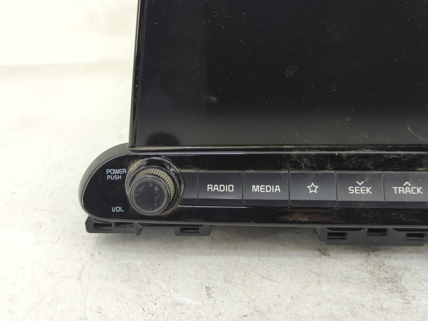 2019-2021 Kia Forte Radio AM FM Cd Player Receiver Replacement P/N:96160M7060WK Fits Fits 2019 2020 2021 OEM Used Auto Parts