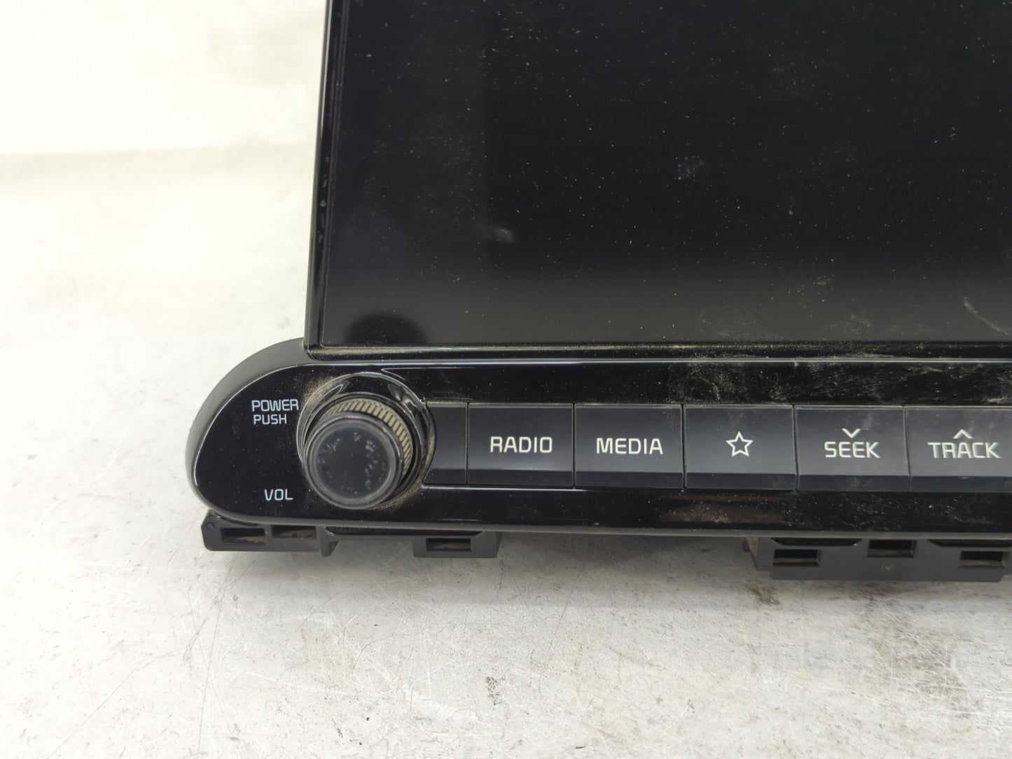 2019-2021 Kia Forte Radio AM FM Cd Player Receiver Replacement P/N:96160M7060WK Fits Fits 2019 2020 2021 OEM Used Auto Parts