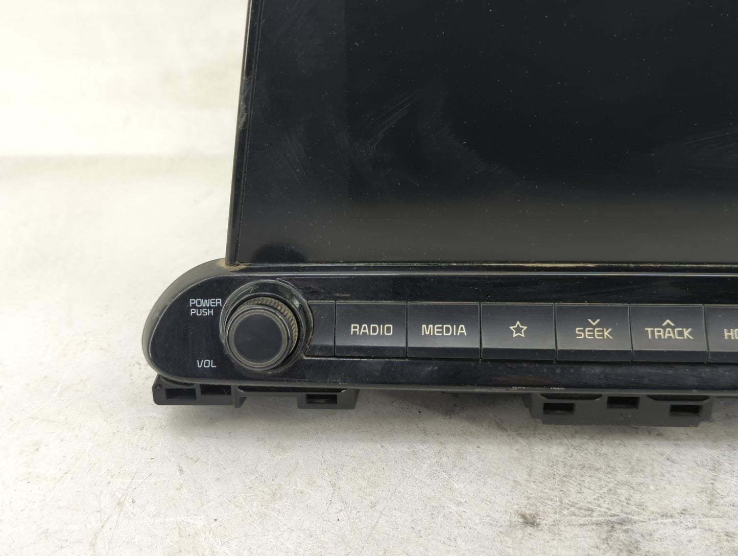 2019-2021 Kia Forte Radio AM FM Cd Player Receiver Replacement P/N:96160M7060WK Fits Fits 2019 2020 2021 OEM Used Auto Parts