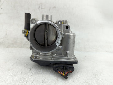 2019 Kia Forte Throttle Body P/N:35100-2E710 Fits OEM Used Auto Parts - Oemusedautoparts1.com
