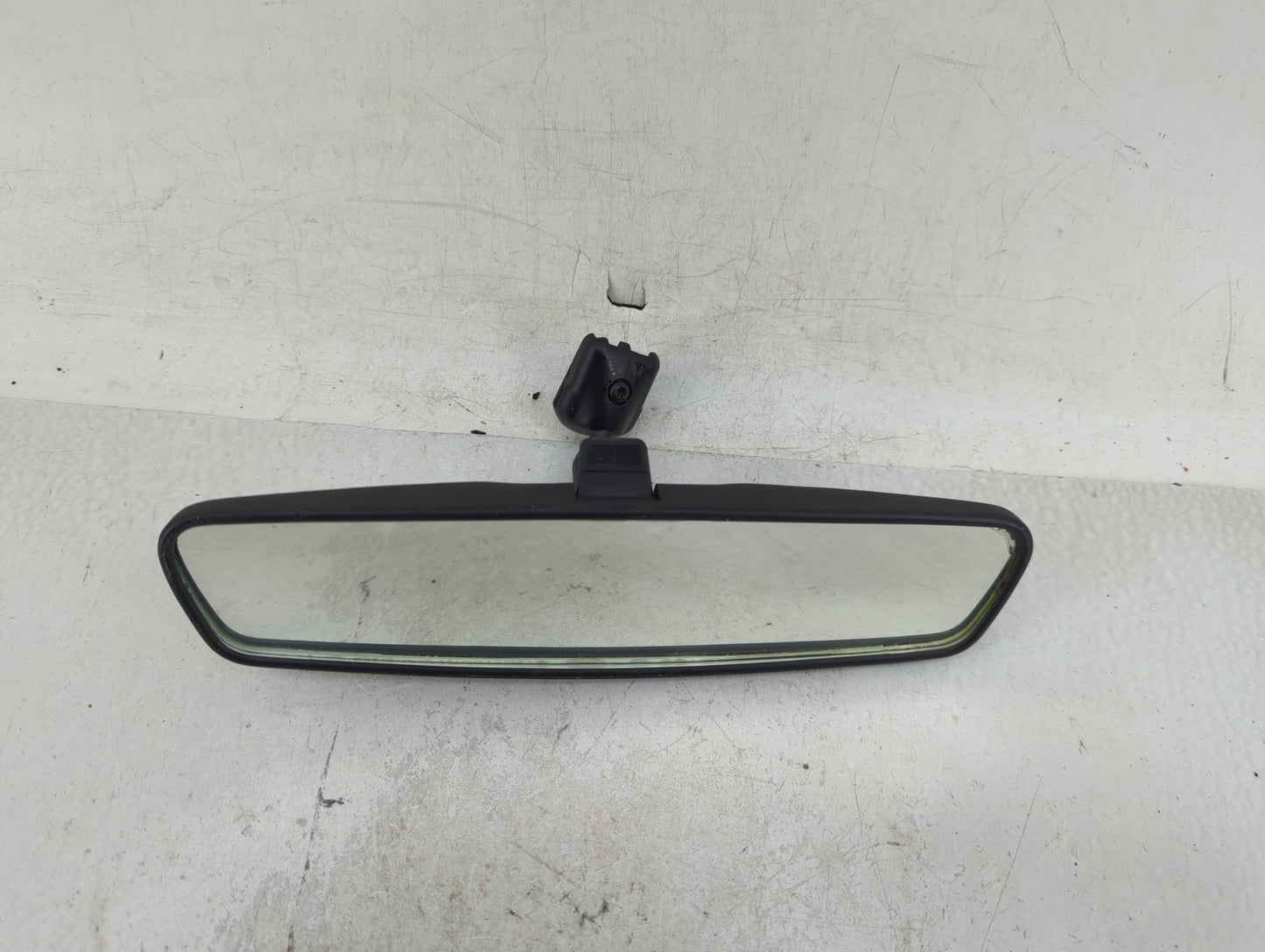 2010-2019 Kia Forte Interior Rear View Mirror Replacement OEM P/N:A046070 Fits OEM Used Auto Parts - Oemusedautoparts1.com