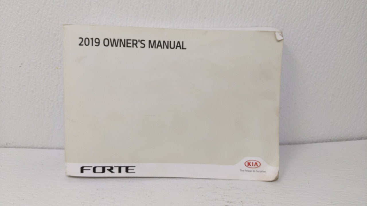 2019 Kia Forte Owners Manual Book Guide OEM Used Auto Parts - Oemusedautoparts1.com
