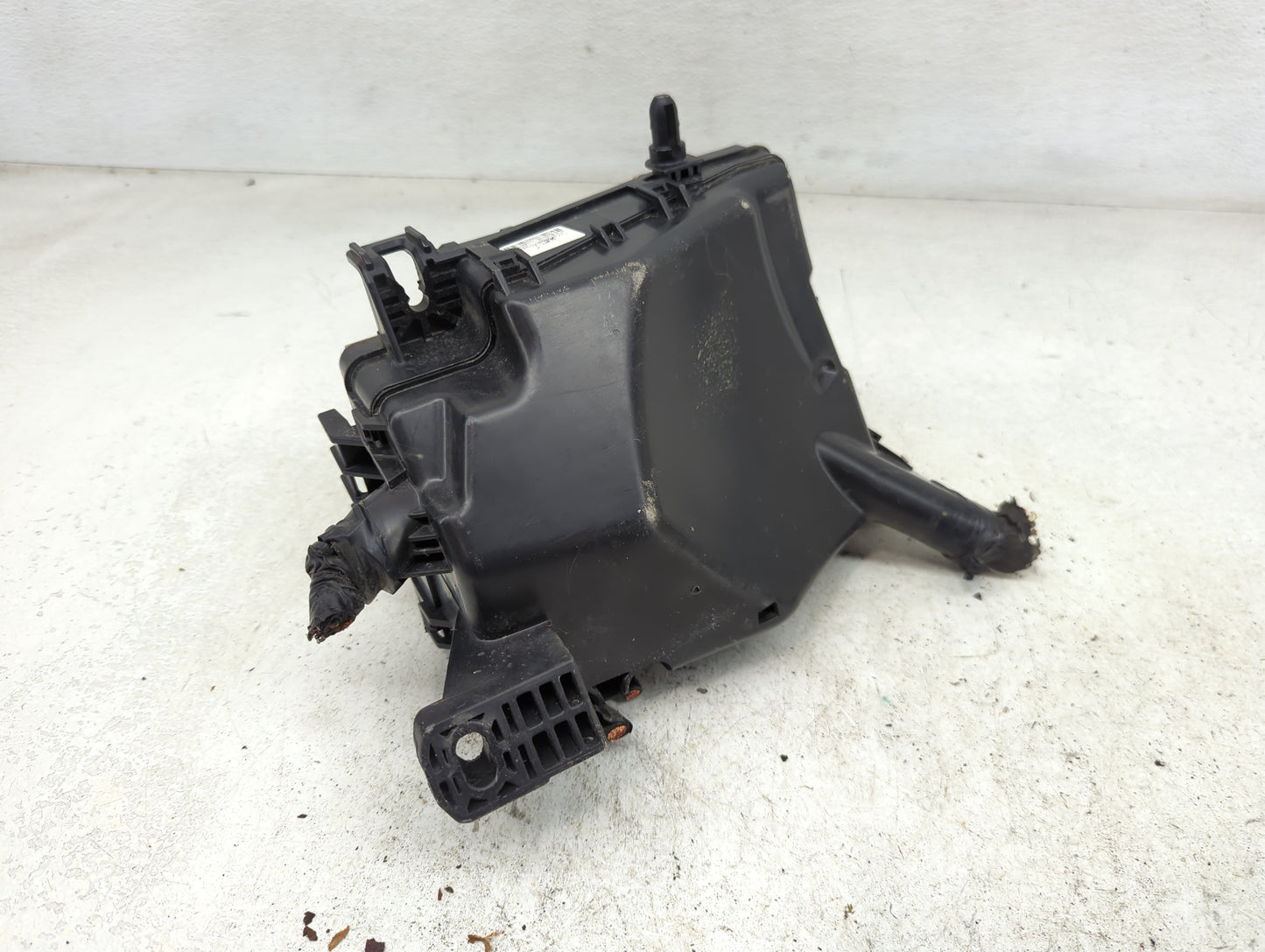 2019-2020 Kia Forte Fusebox Fuse Box Panel Relay Module P/N:91956-M7020 Fits Fits 2019 2020 OEM Used Auto Parts - Oemusedaut