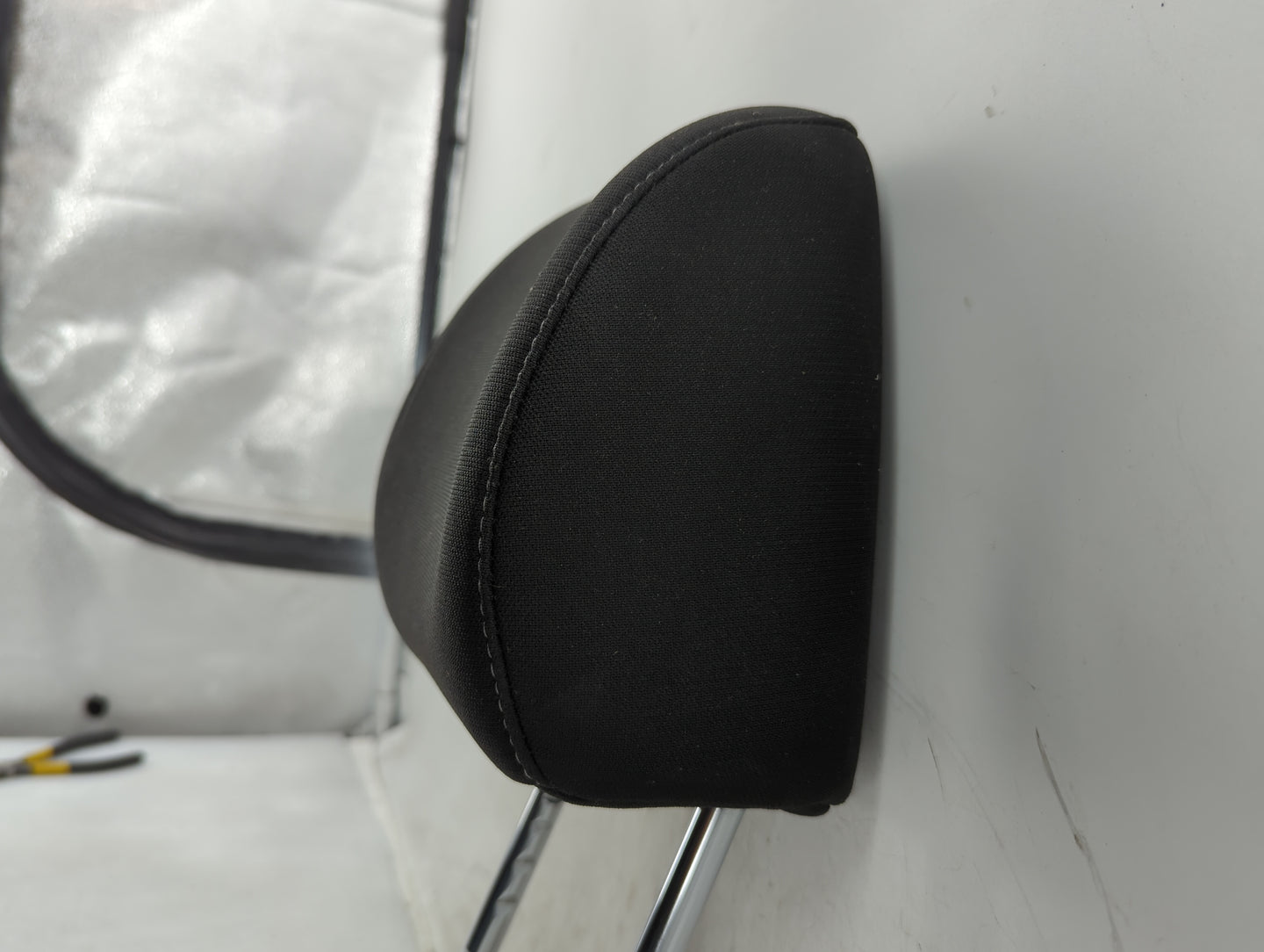 2019-2019 Kia Forte Headrest Head Rest Front Driver Passenger Seat Black - Oemusedautoparts1.com