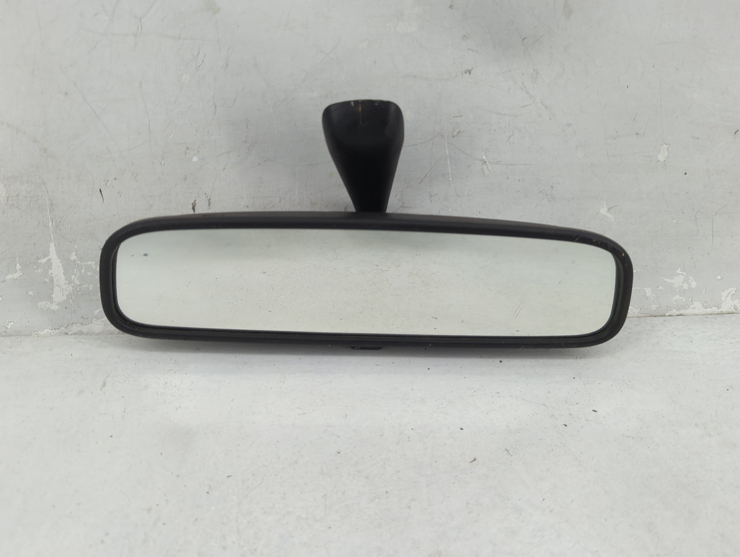 2010-2019 Kia Forte Interior Rear View Mirror Replacement OEM P/N:E4012143 Fits OEM Used Auto Parts - Oemusedautoparts1.com