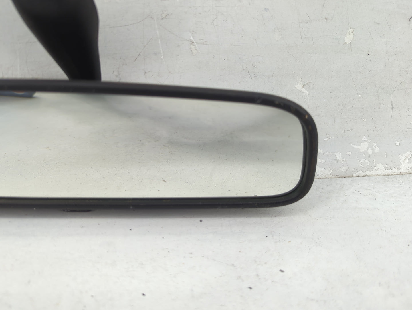 2010-2019 Kia Forte Interior Rear View Mirror Replacement OEM P/N:E4012143 Fits OEM Used Auto Parts - Oemusedautoparts1.com