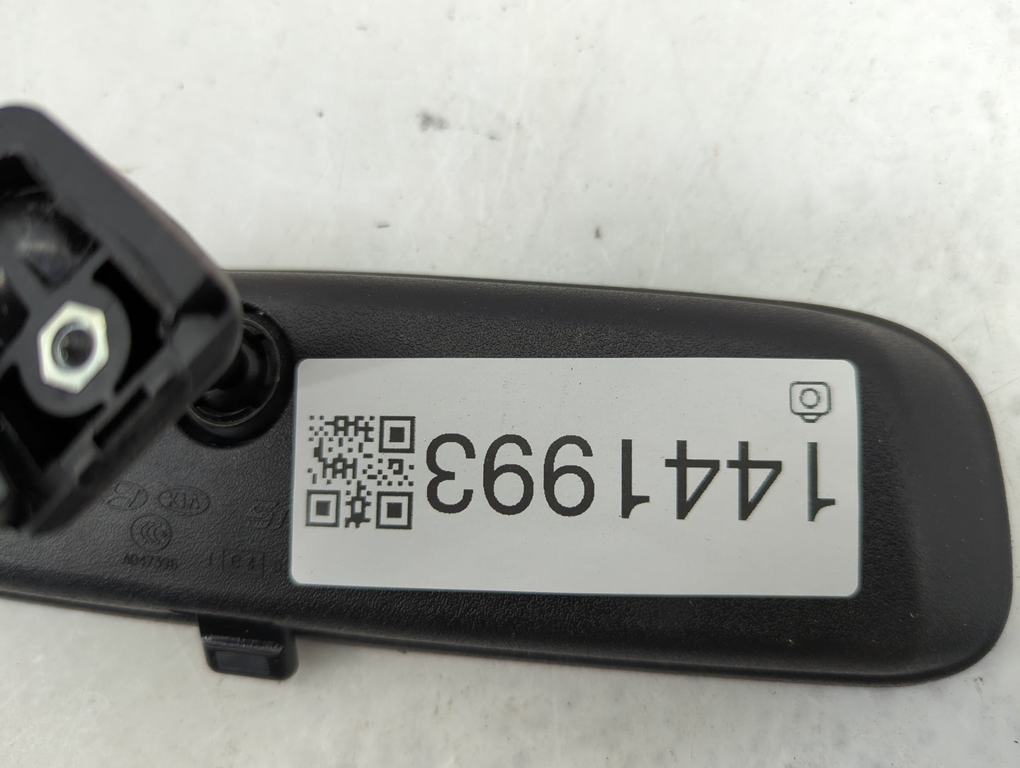 2010-2019 Kia Forte Interior Rear View Mirror Replacement OEM P/N:E4012143 Fits OEM Used Auto Parts - Oemusedautoparts1.com