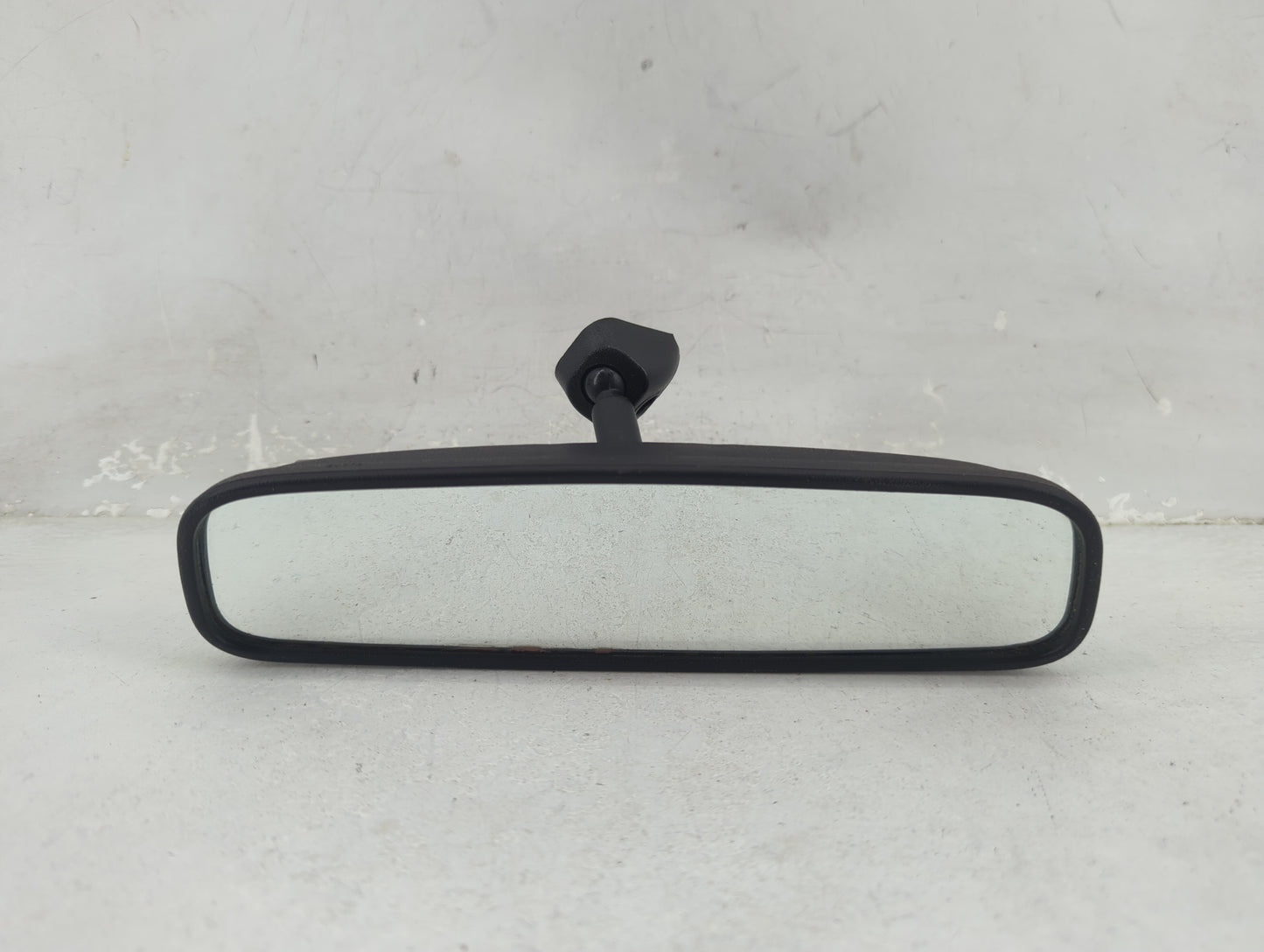 2010-2019 Kia Forte Interior Rear View Mirror Replacement OEM P/N:E4012143 Fits OEM Used Auto Parts - Oemusedautoparts1.com