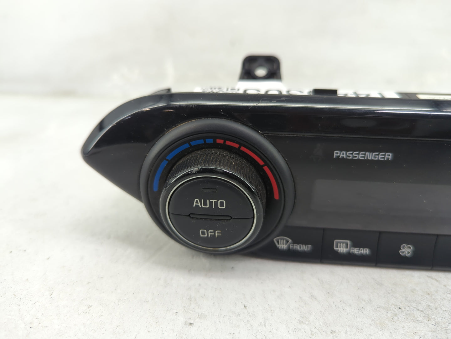 2019-2021 Kia Forte Climate Control Module Temperature AC/Heater Replacement P/N:97250-M6310WK 97250-M6XXX Fits OEM Used Aut