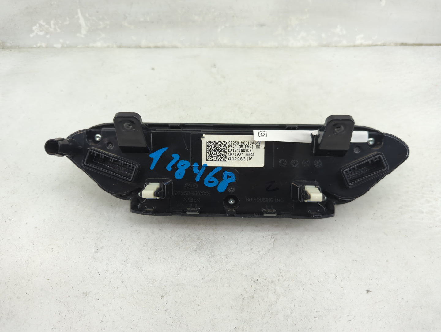 2019-2021 Kia Forte Climate Control Module Temperature AC/Heater Replacement P/N:97250-M6310WK 97250-M6XXX Fits OEM Used Aut
