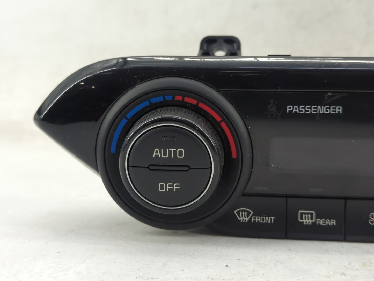 2019-2021 Kia Forte Climate Control Module Temperature AC/Heater Replacement P/N:97250-M6320WK Fits Fits 2019 2020 2021 OEM 