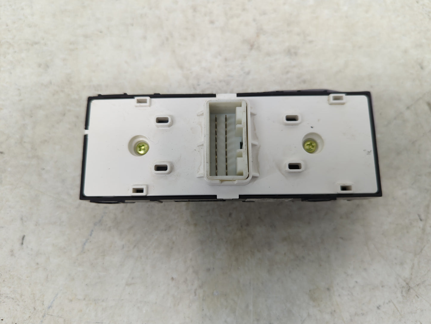 2019 Kia Forte Master Power Window Switch Replacement Driver Side Left P/N:93570-M6120 4E7493-1000 Fits OEM Used Auto Parts 
