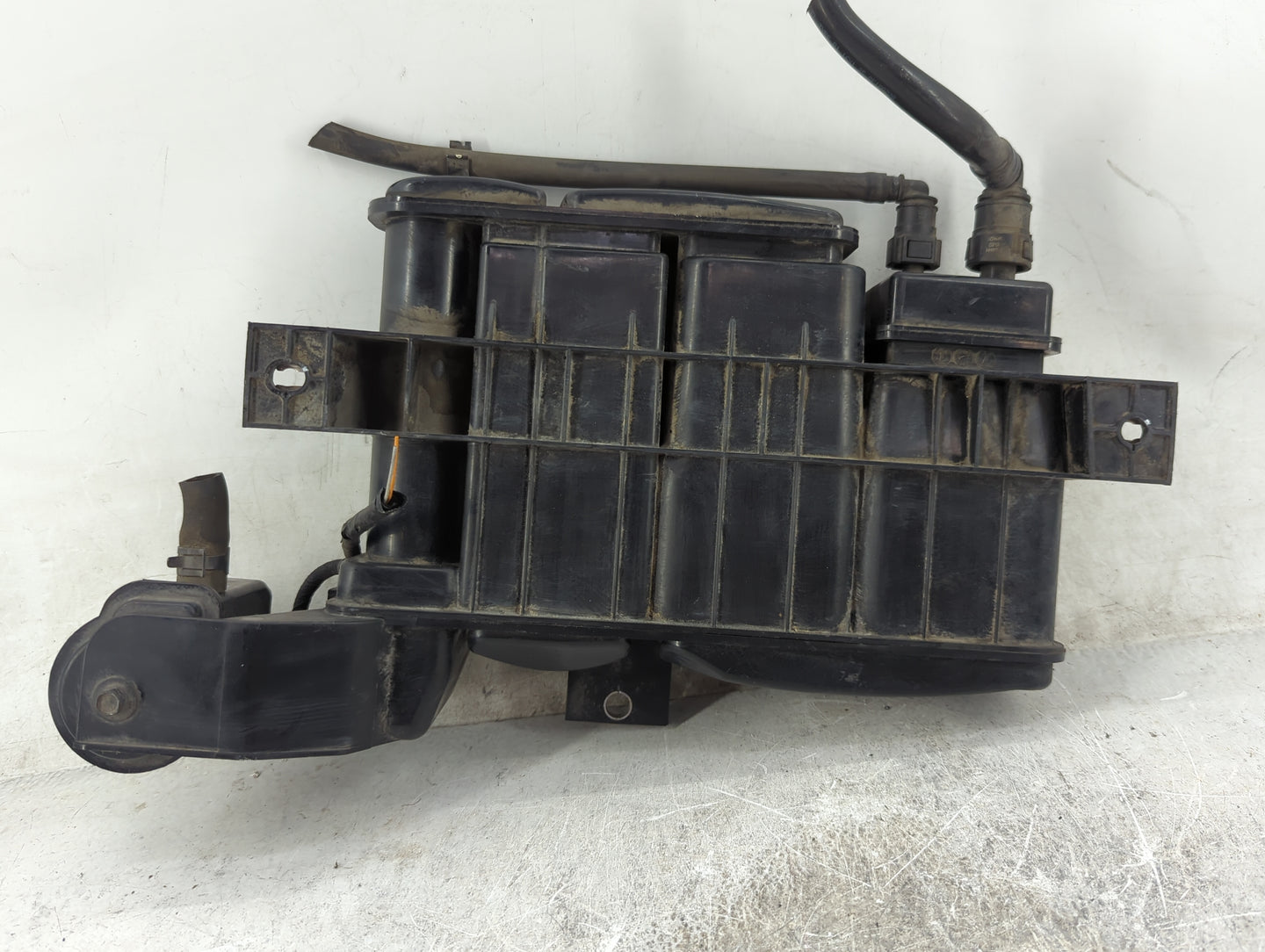 2019 Kia Forte Fuel Vapor Charcoal Canister 1467807 - Oemusedautoparts1.com