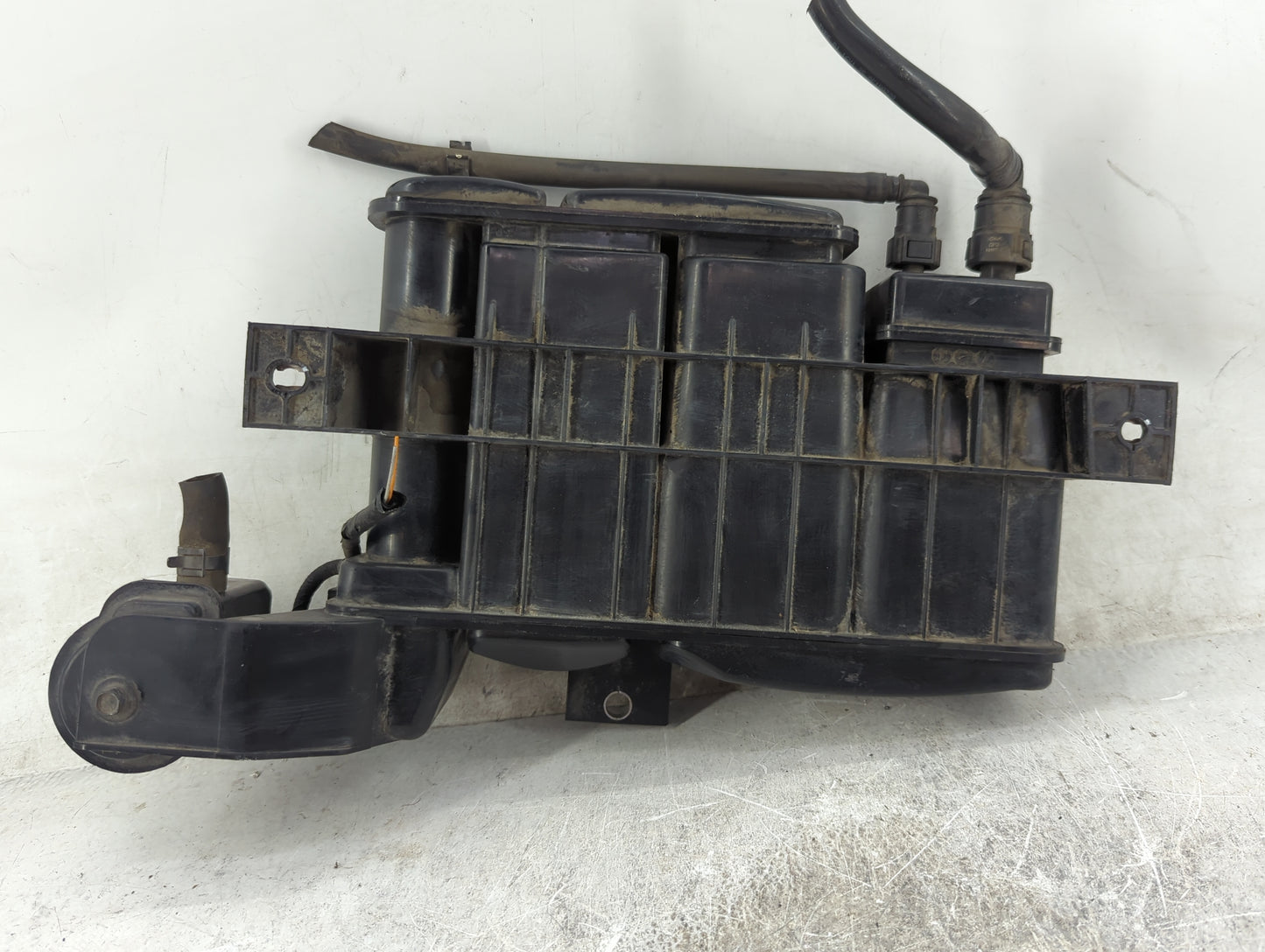 2019 Kia Forte Fuel Vapor Charcoal Canister 1467807 - Oemusedautoparts1.com