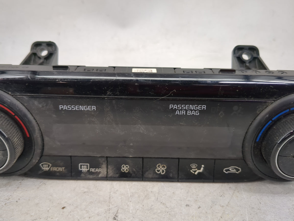 2019-2021 Kia Forte Climate Control Module Temperature AC/Heater Replacement P/N:97250-M6320WK Fits Fits 2019 2020 2021 OEM 